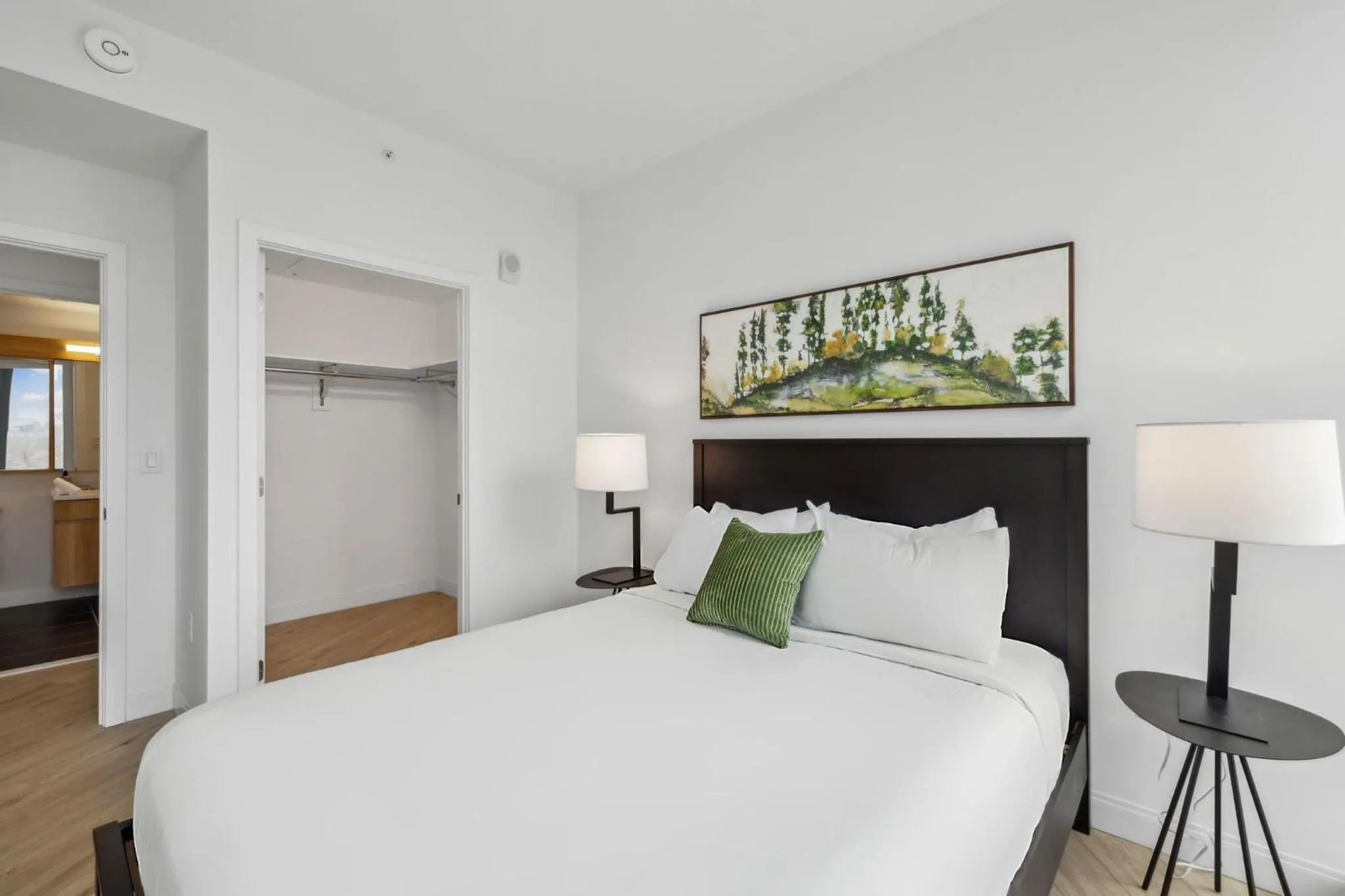 Bedroom, Bed in Placemakr Buzzard Point