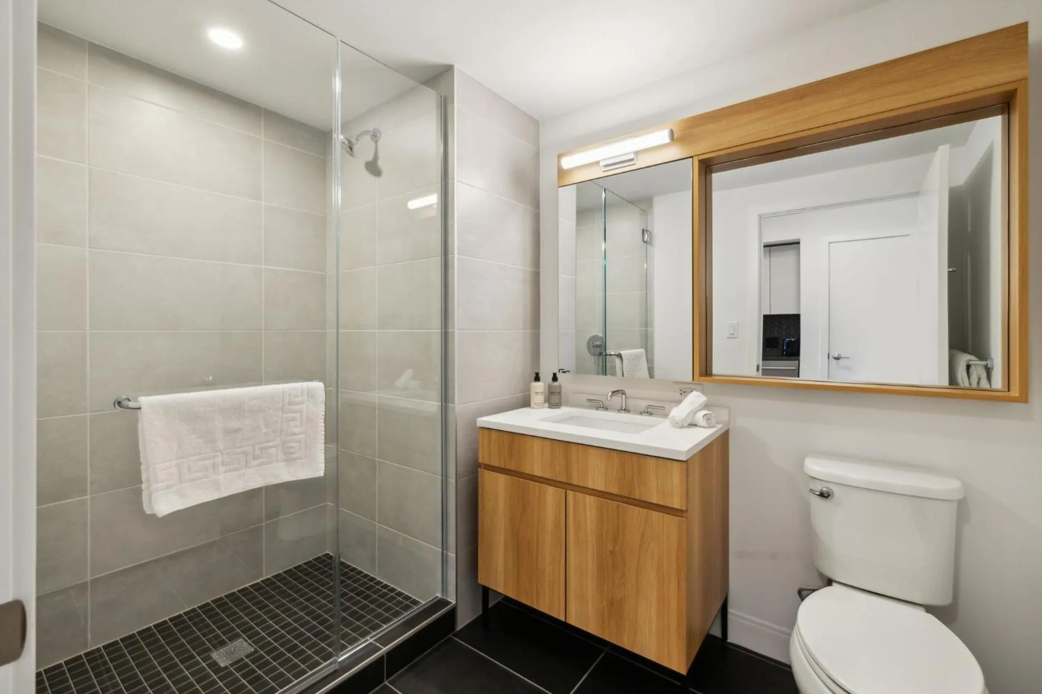 Bathroom in Placemakr Buzzard Point