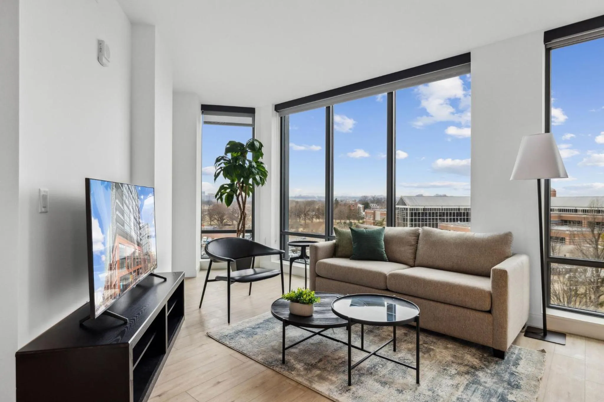 Living room in Placemakr Buzzard Point