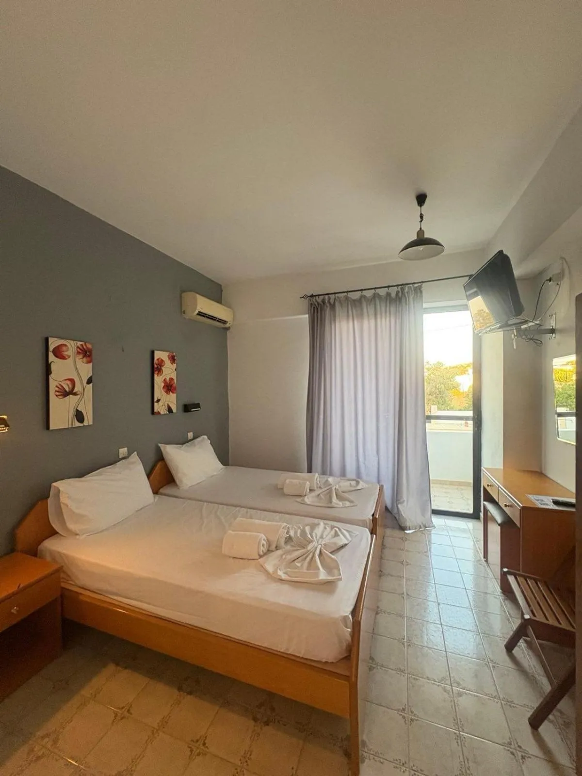 Photo of the whole room in Nikos BnB