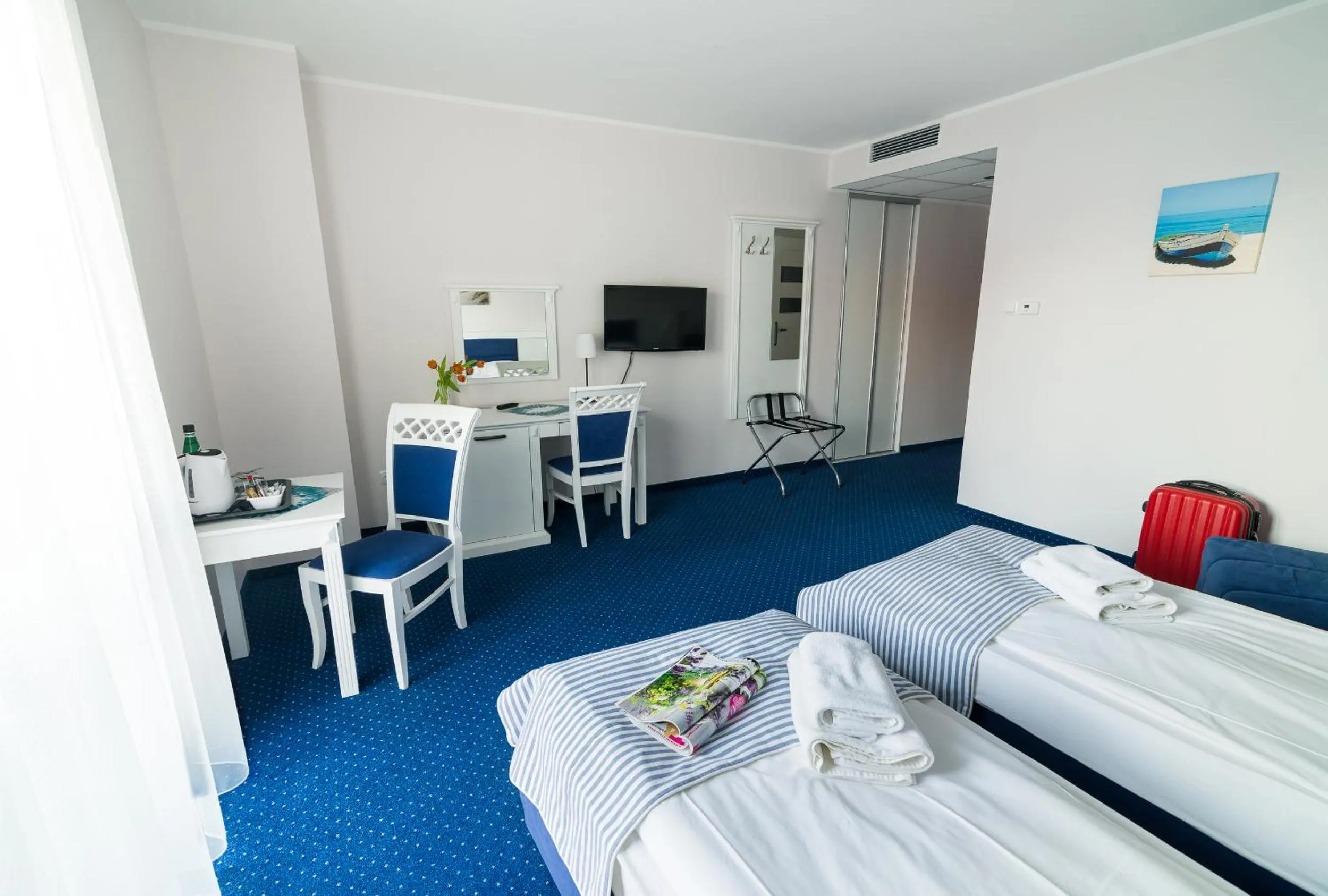 Photo of the whole room in Portobello