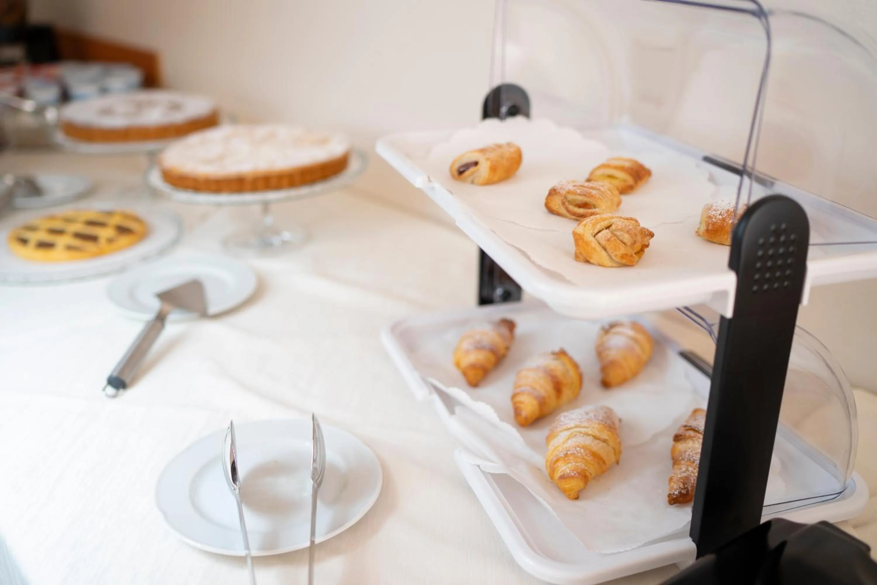 Food and drinks in Hotel Mara