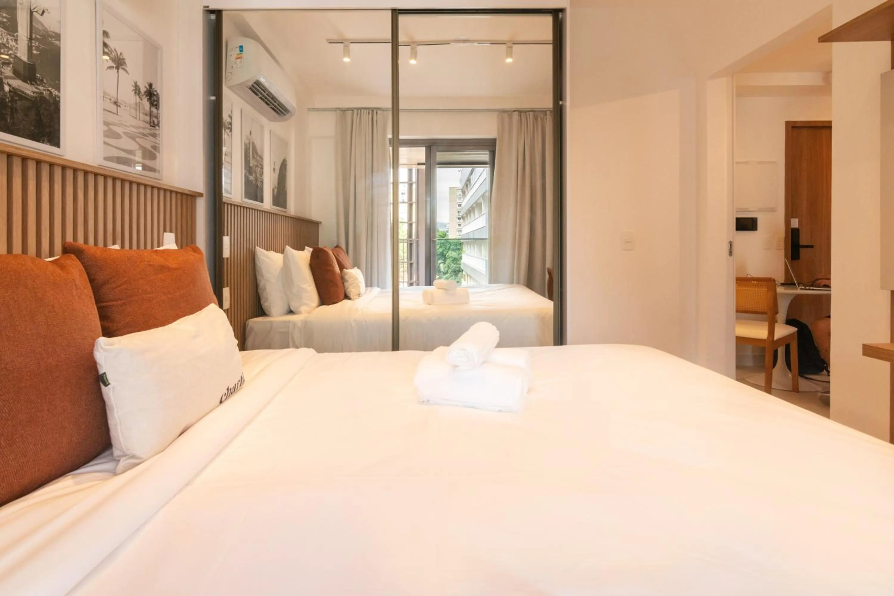 Bed in Charlie Flora Jardim Botânico