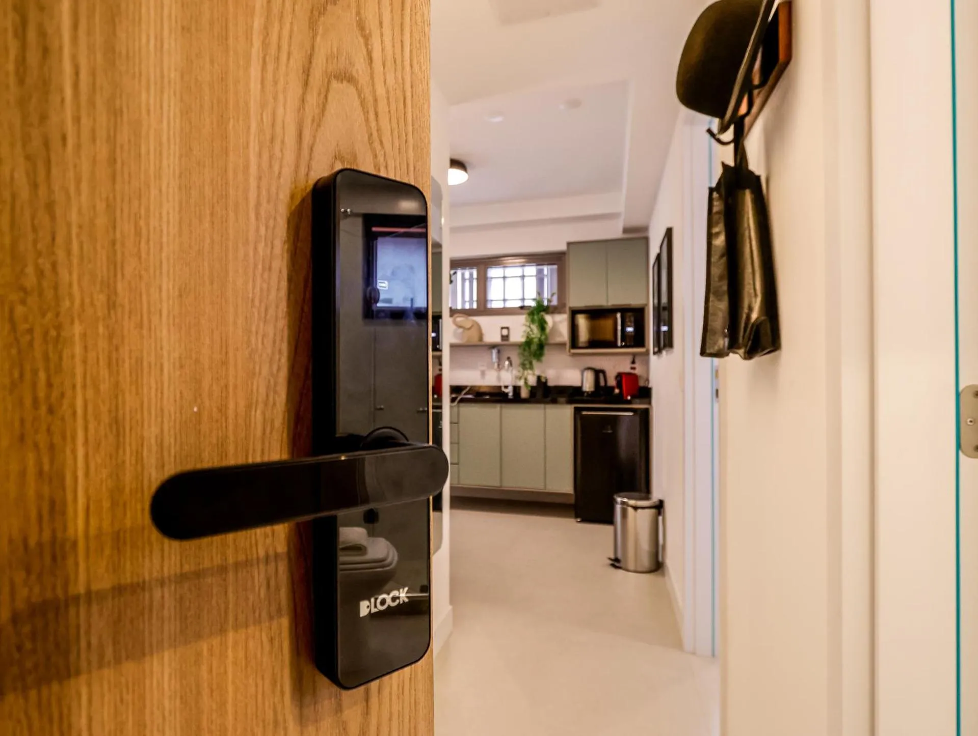 Day in Charlie Flora Jardim Botânico