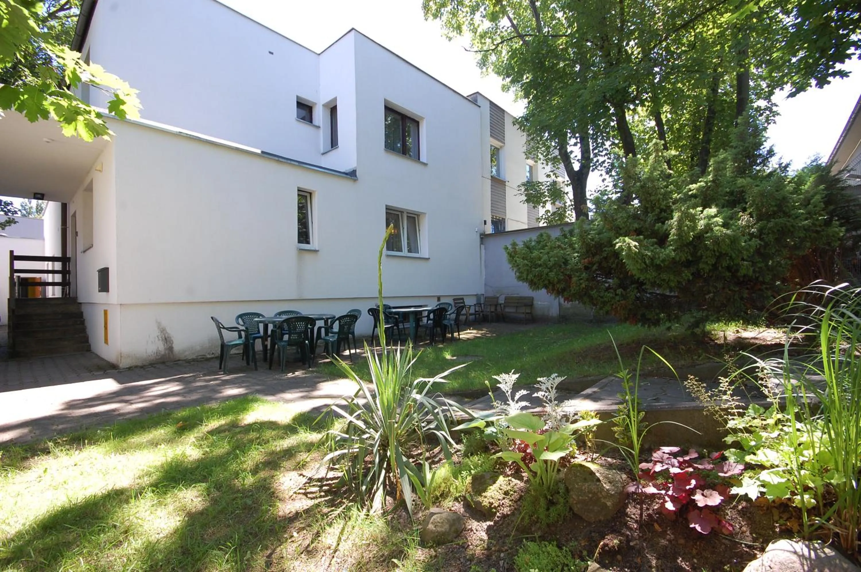 Property building in Hipnotic B&B