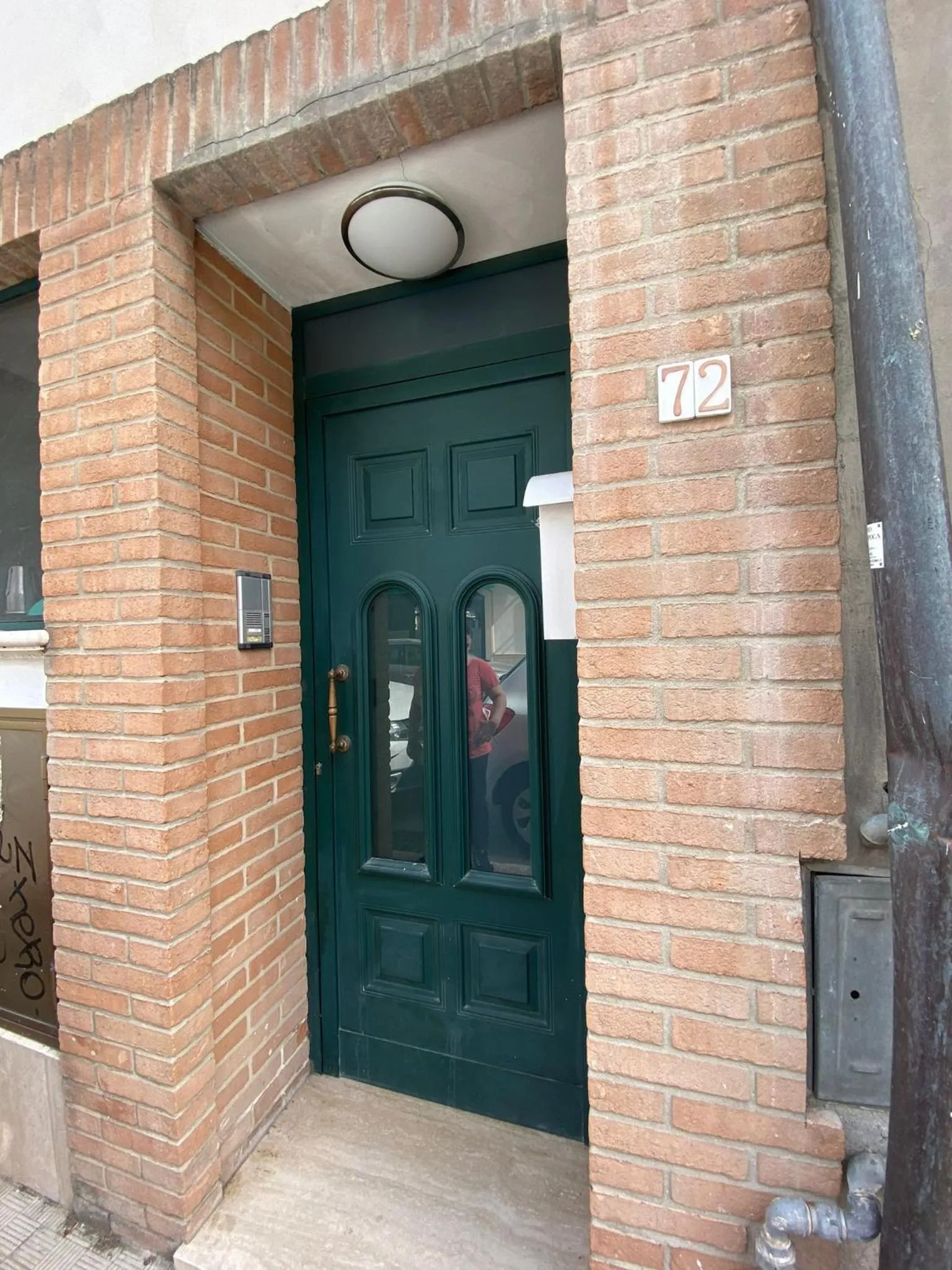 Facade/entrance in Casa Riri