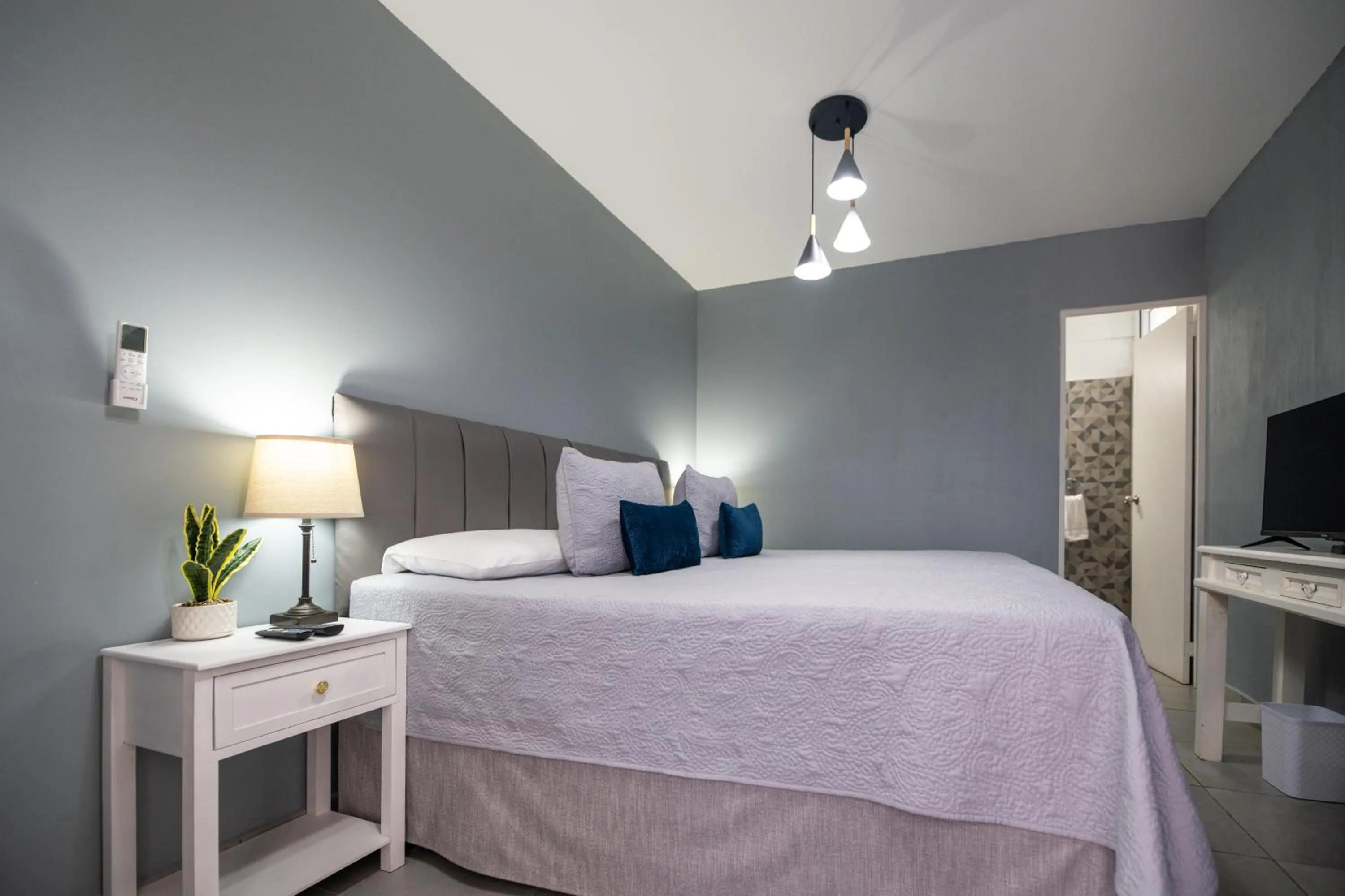 King Room in Ayari Bed & Breakfast