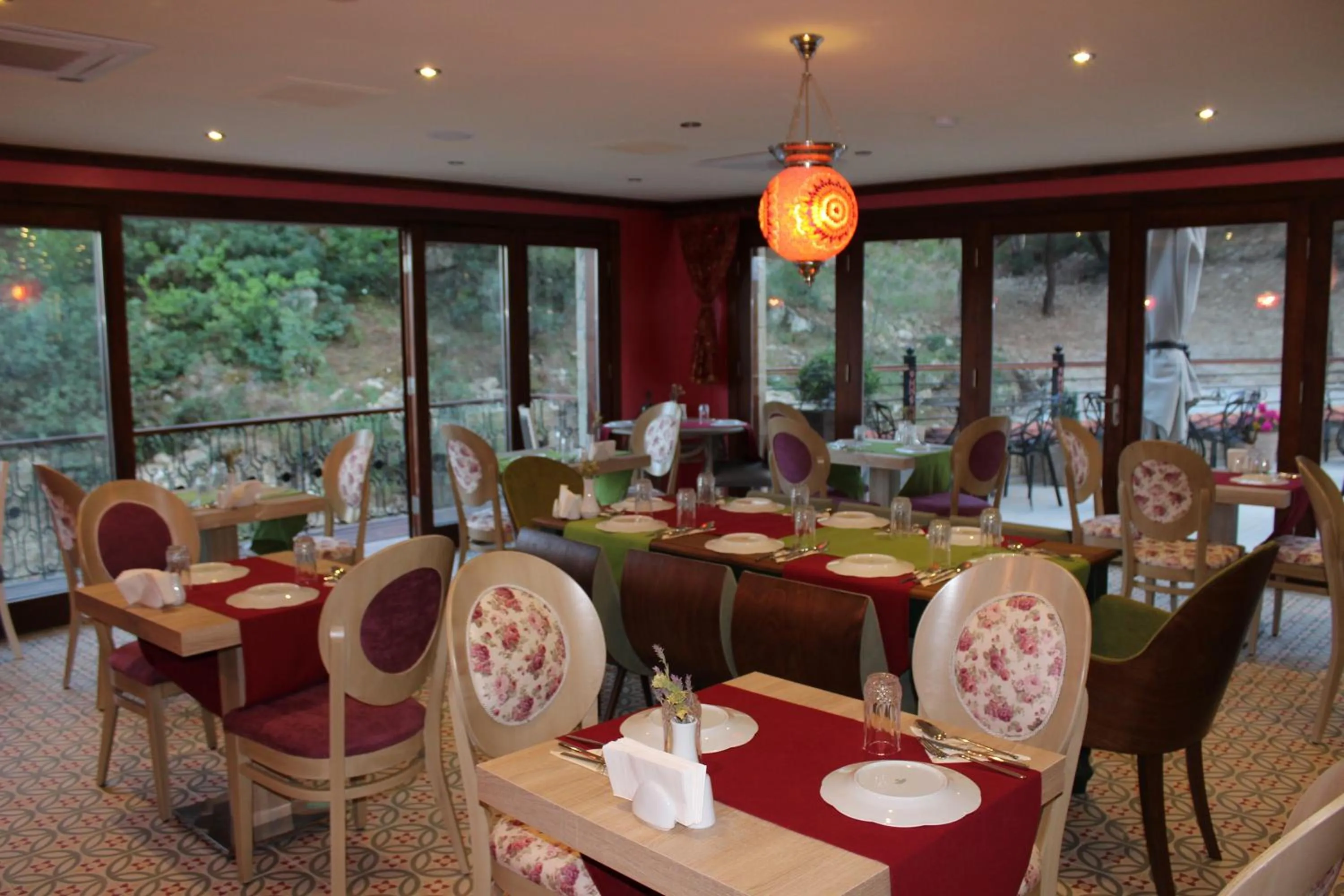 Restaurant/places to eat in Kazdaglari Karye Müze Hotel