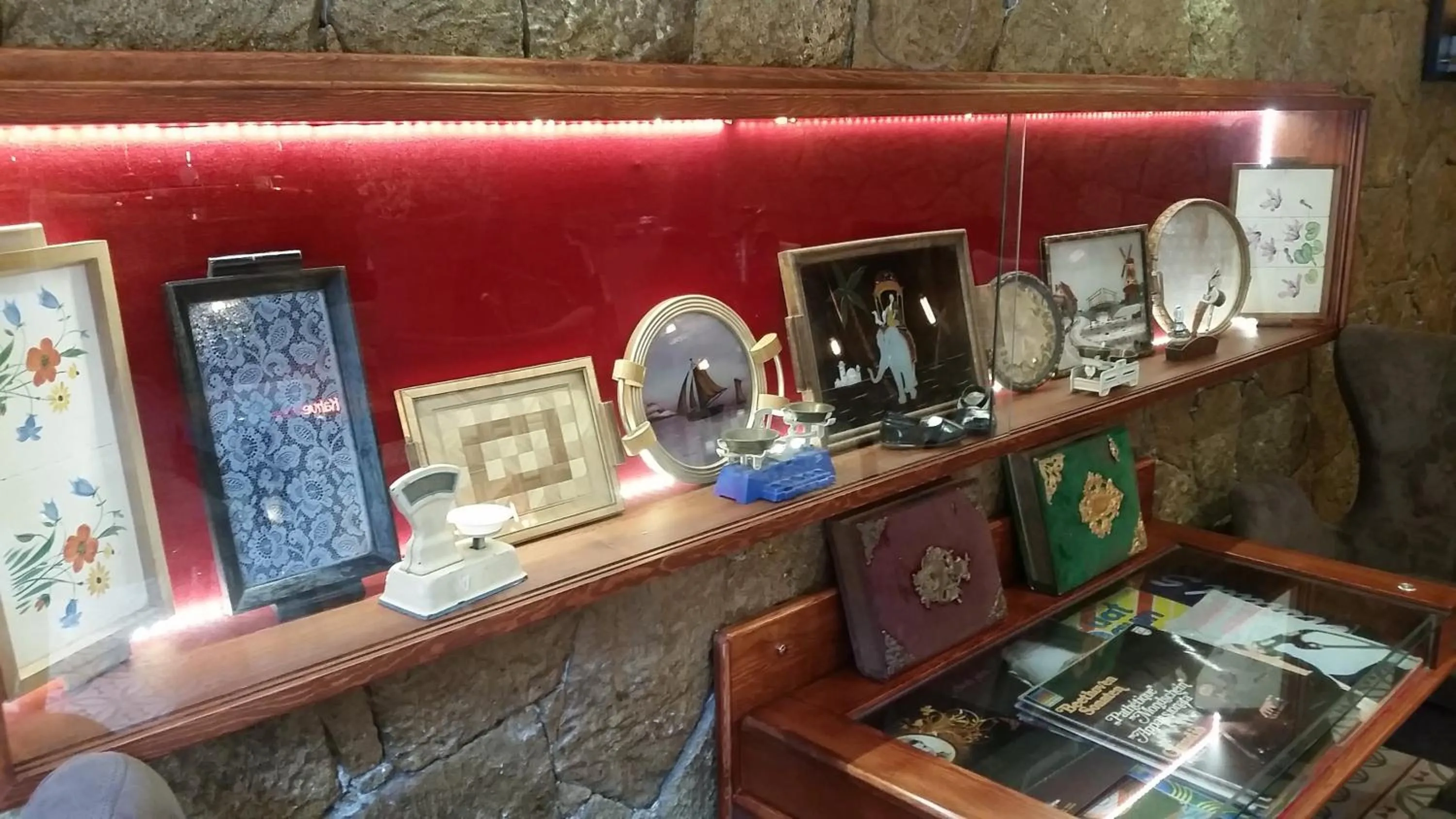 Decorative detail in Kazdaglari Karye Müze Hotel