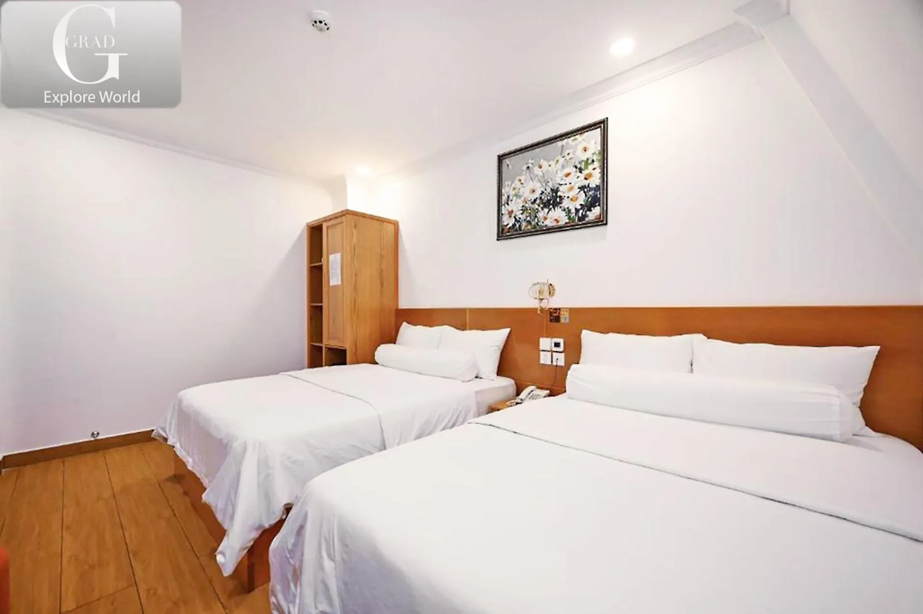 Bed in Ly Ly Hotel 2