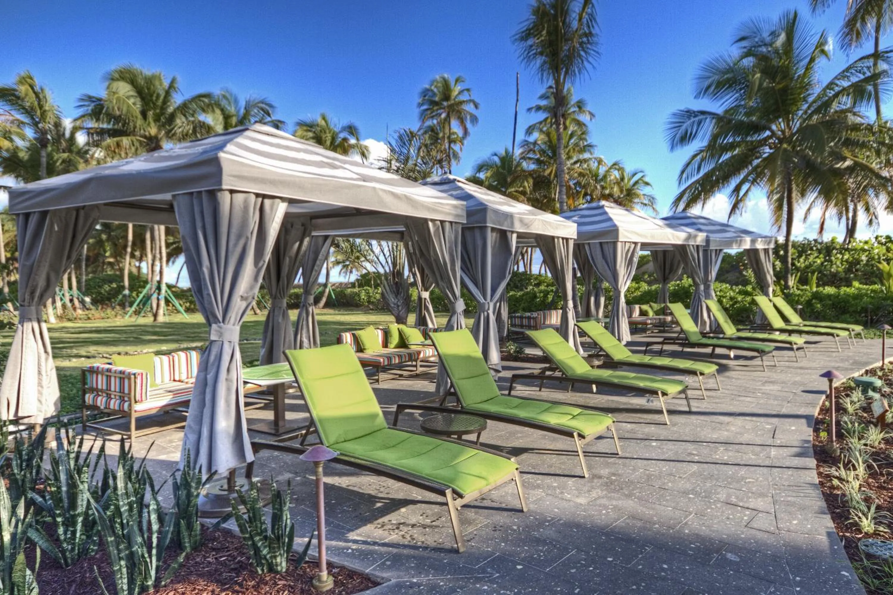Swimming pool in Margaritaville Vacation Club - Rio Mar