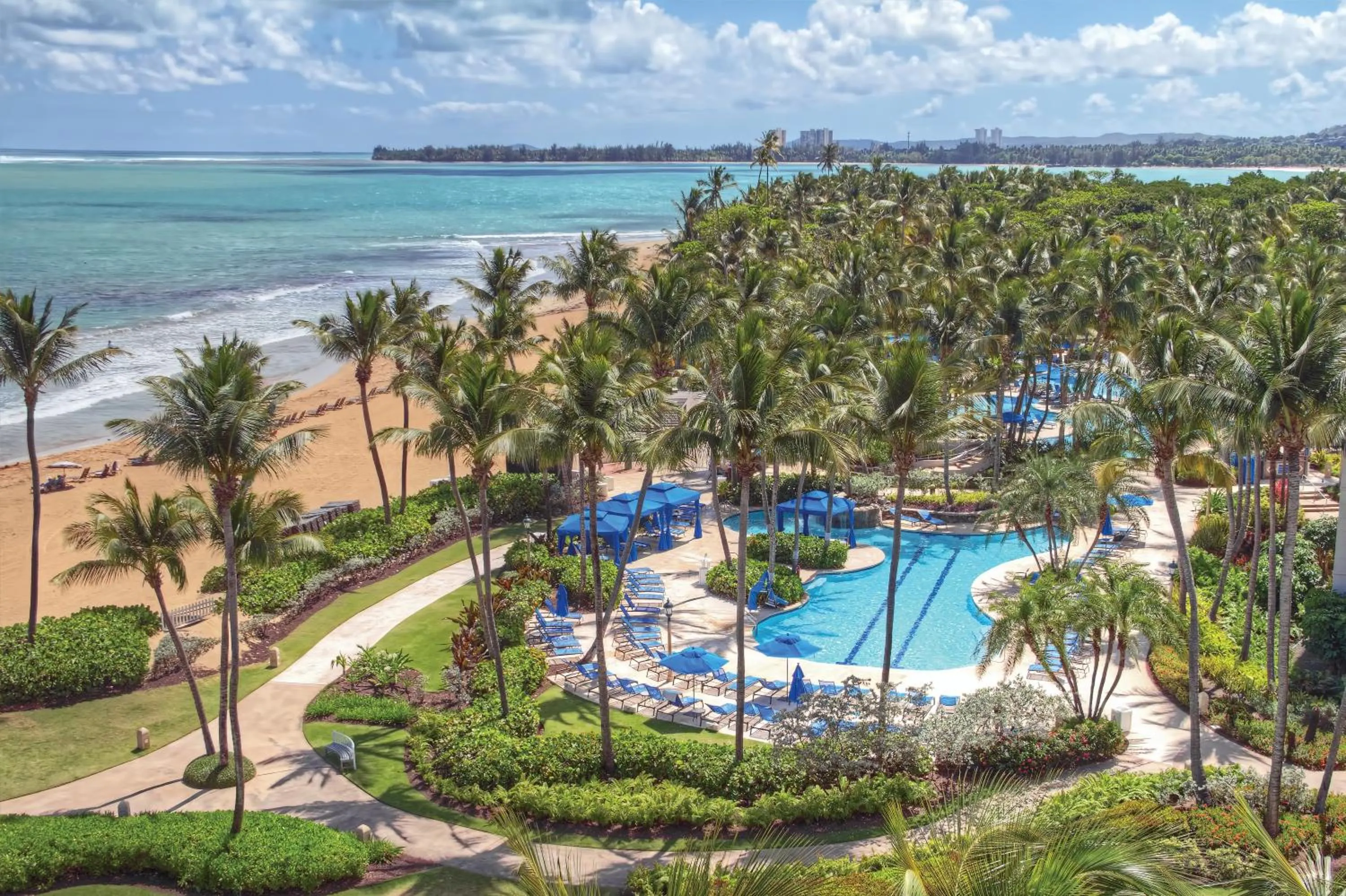 Swimming pool in Margaritaville Vacation Club - Rio Mar