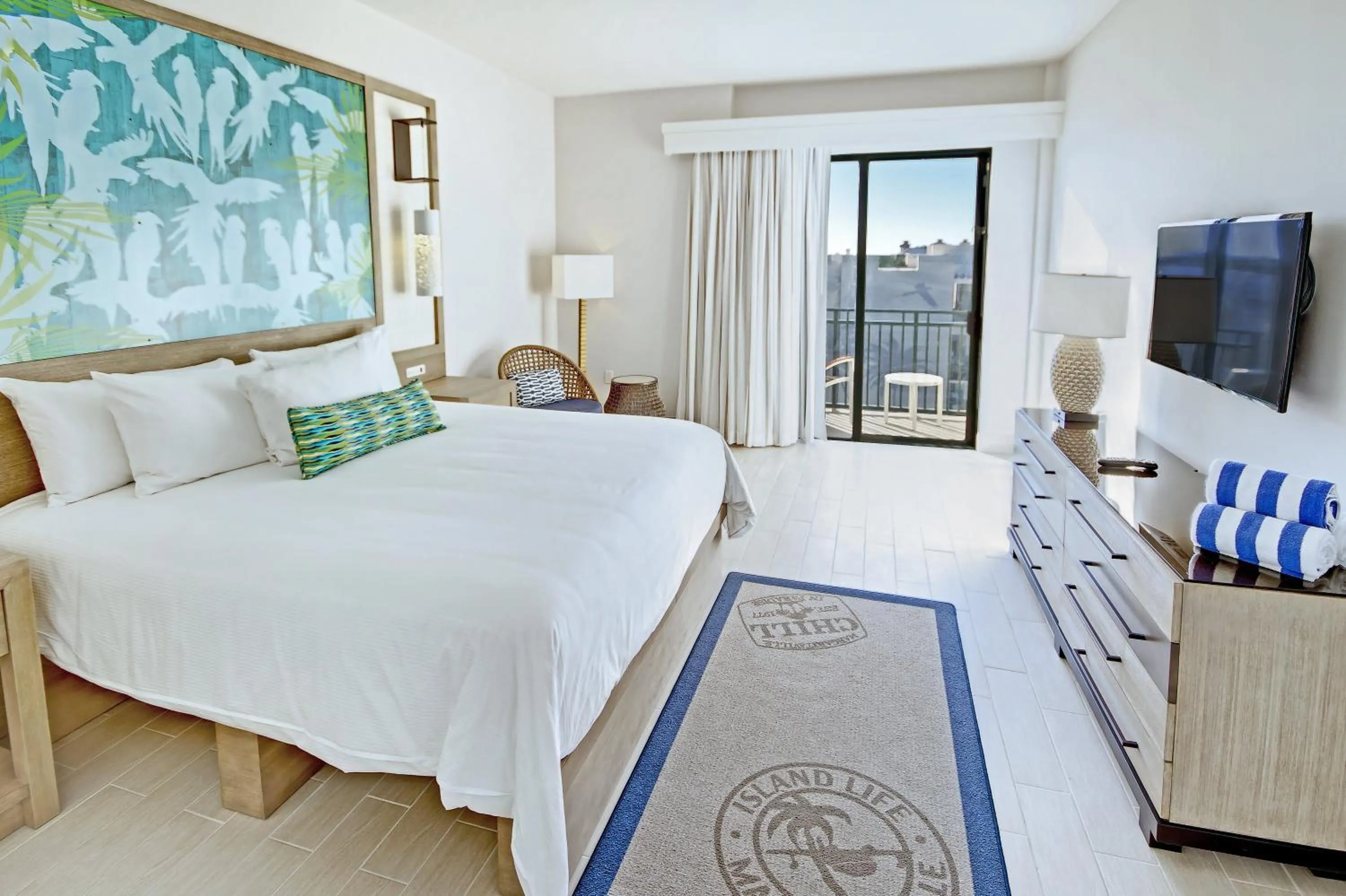 Bedroom, Bed in Margaritaville Vacation Club - Rio Mar