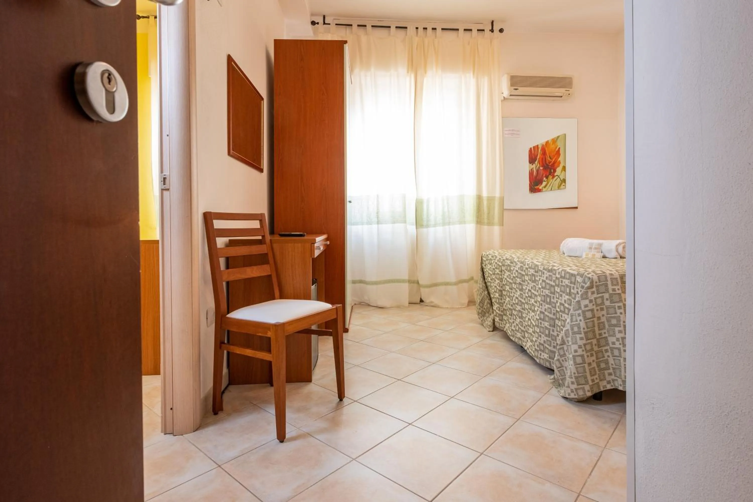 Bed in Hotel Il Gabbiano