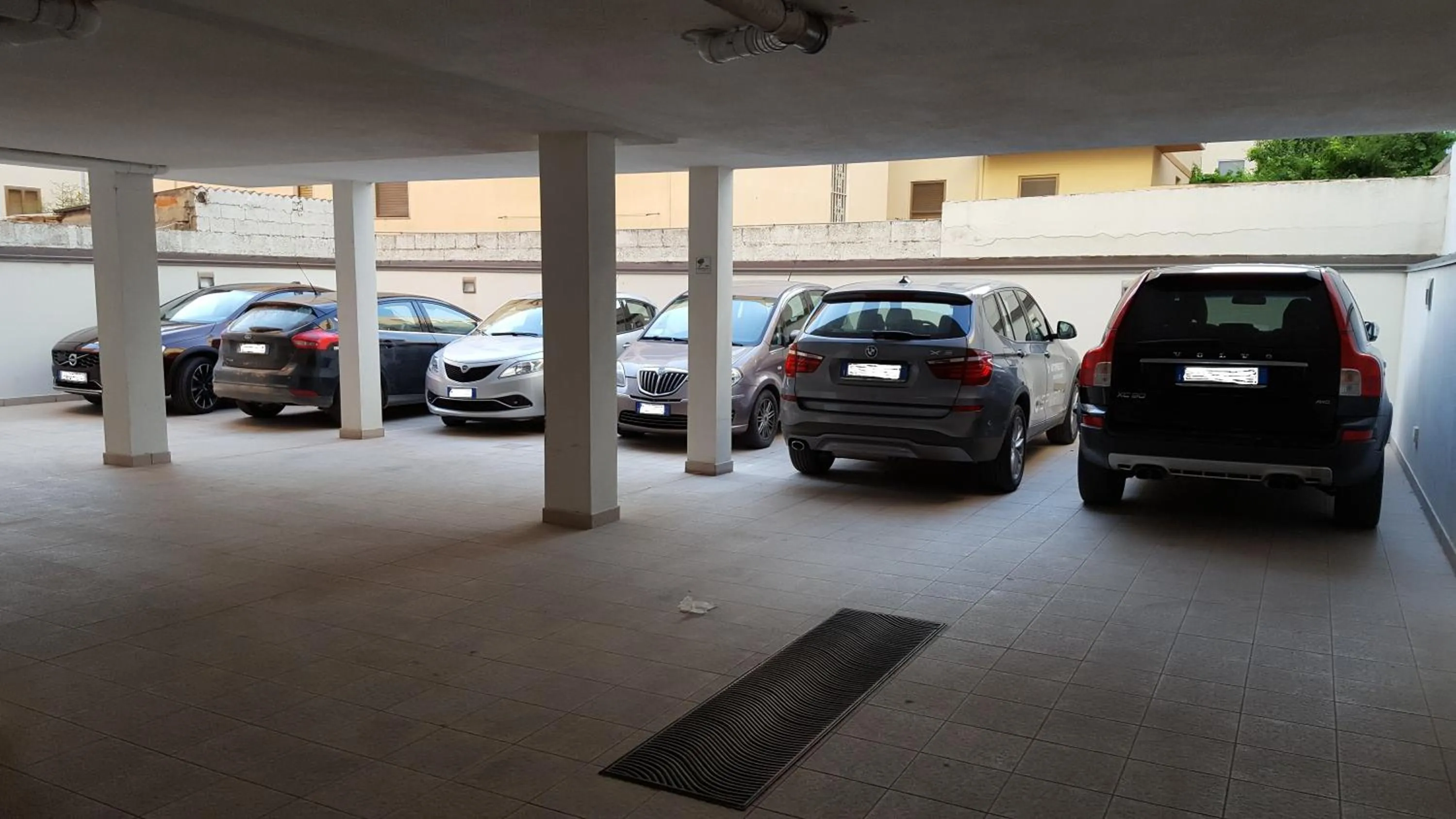 Parking in Hotel Il Gabbiano
