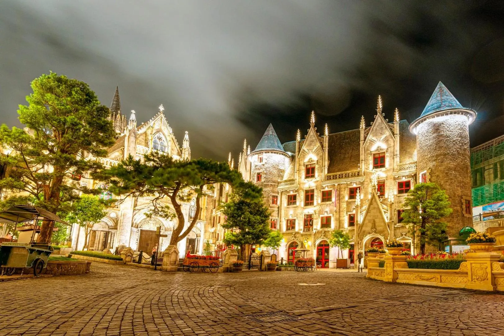 Property building in Mercure Danang French Village Bana Hills