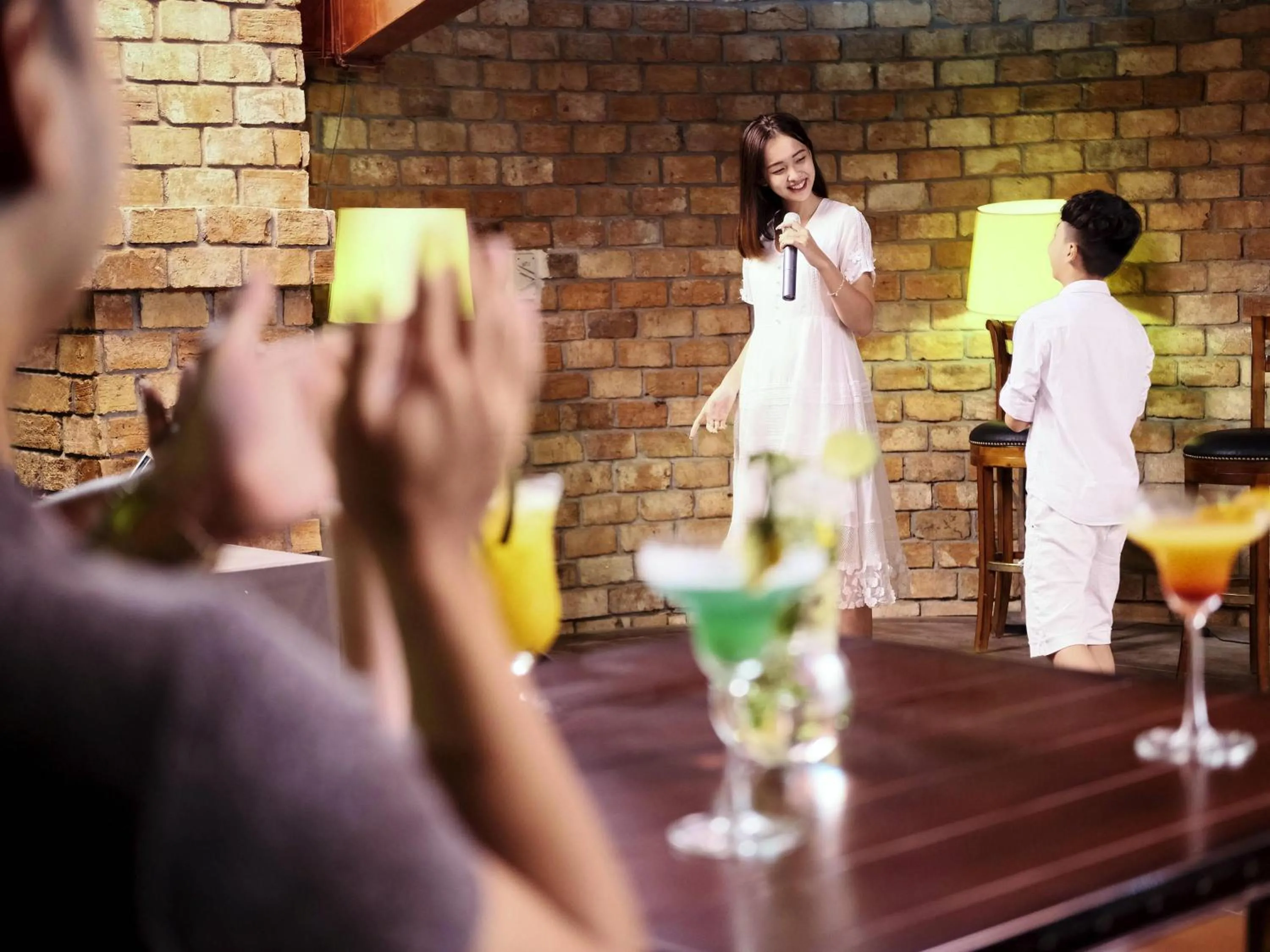 Lounge or bar in Mercure Danang French Village Bana Hills