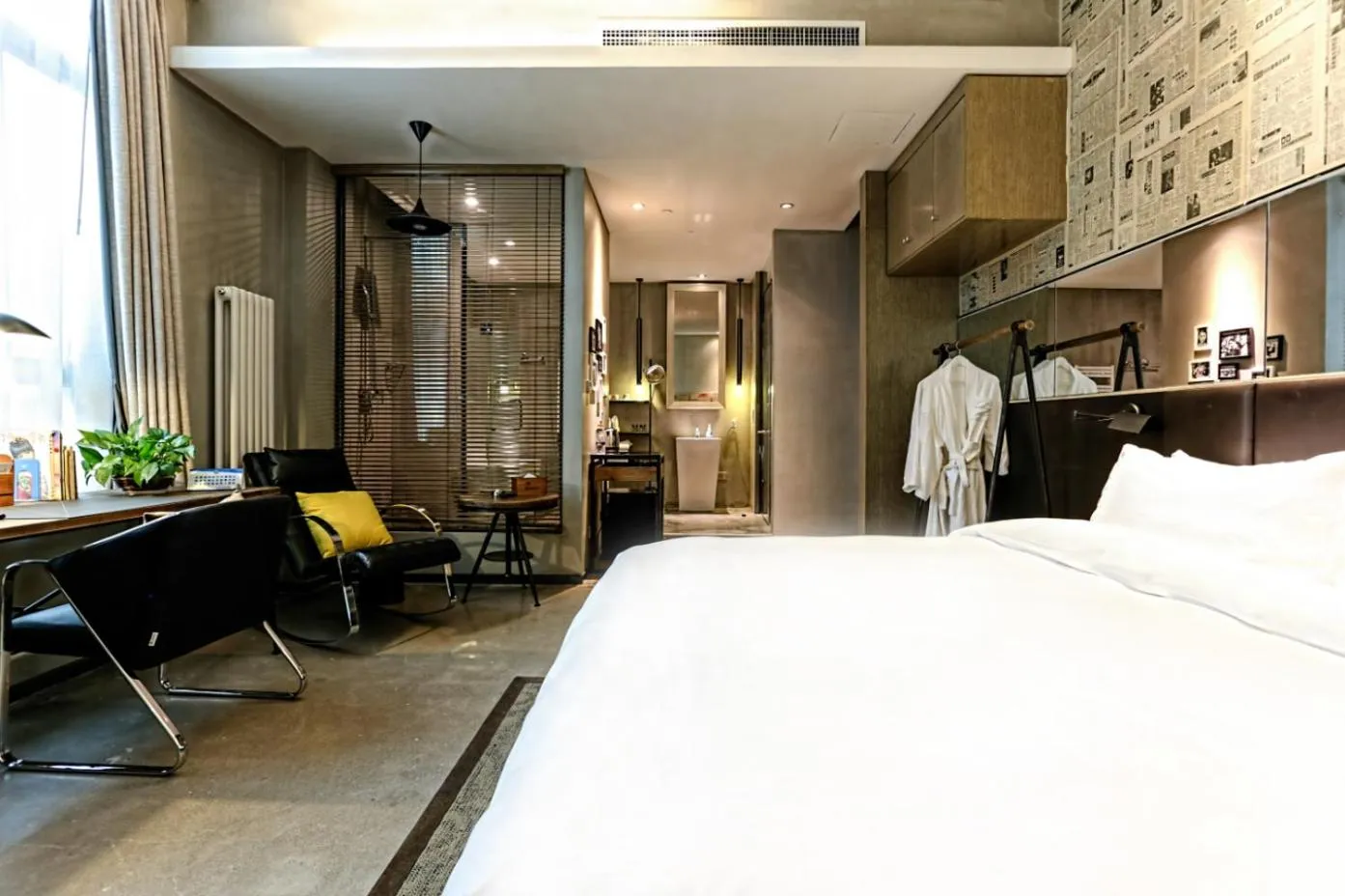 Bed in Time Tunnel Designer Hotel Xi'an