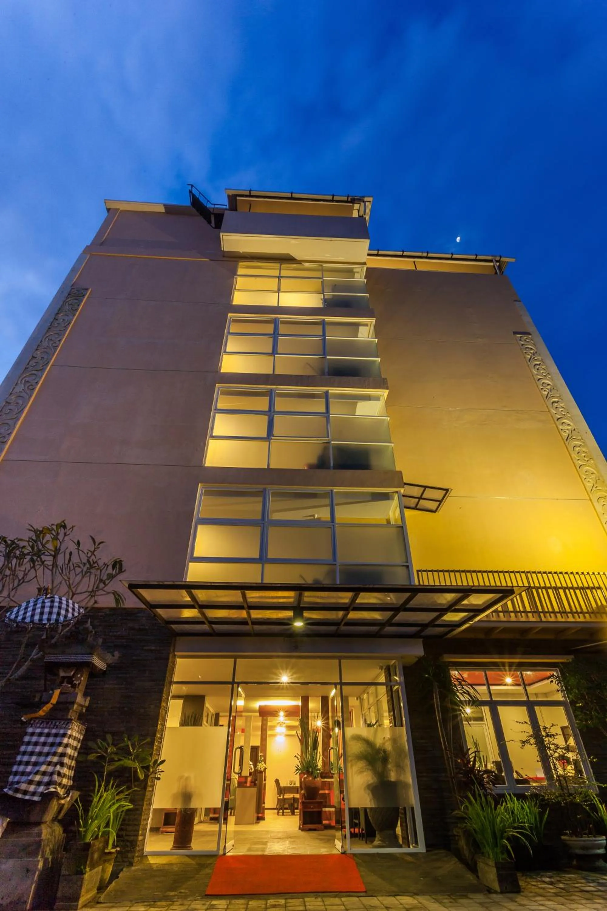 Property Building in Mahatma Residence