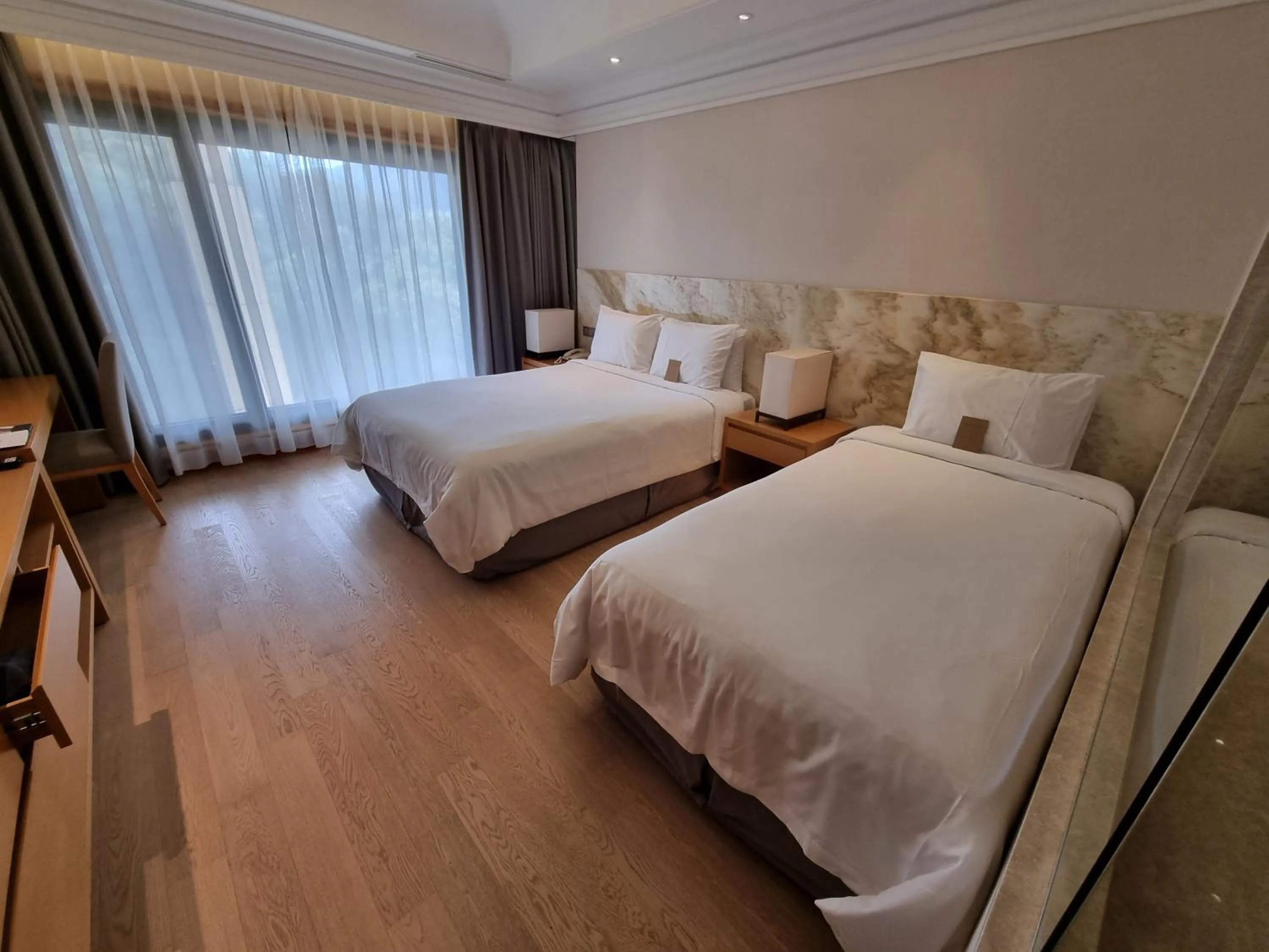 Bed in Pinegrove Hotel