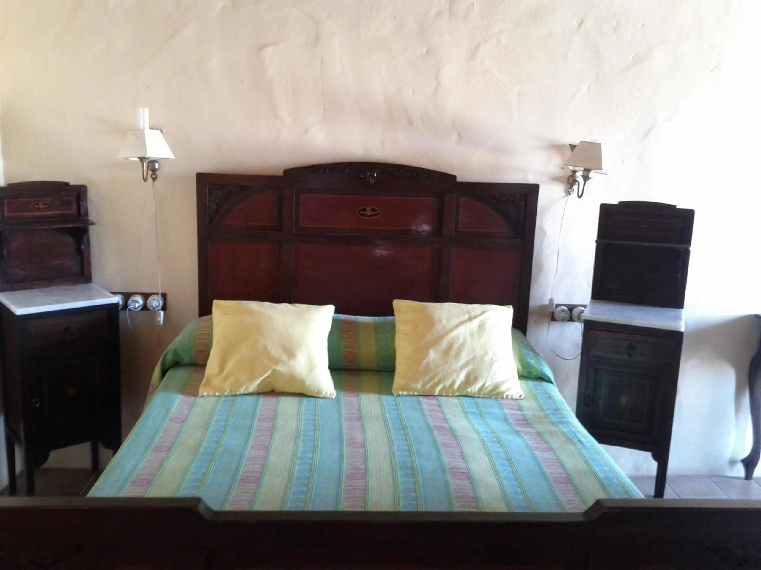 Photo of the whole room, Bed in Hotel Rural Restaurante Mahoh