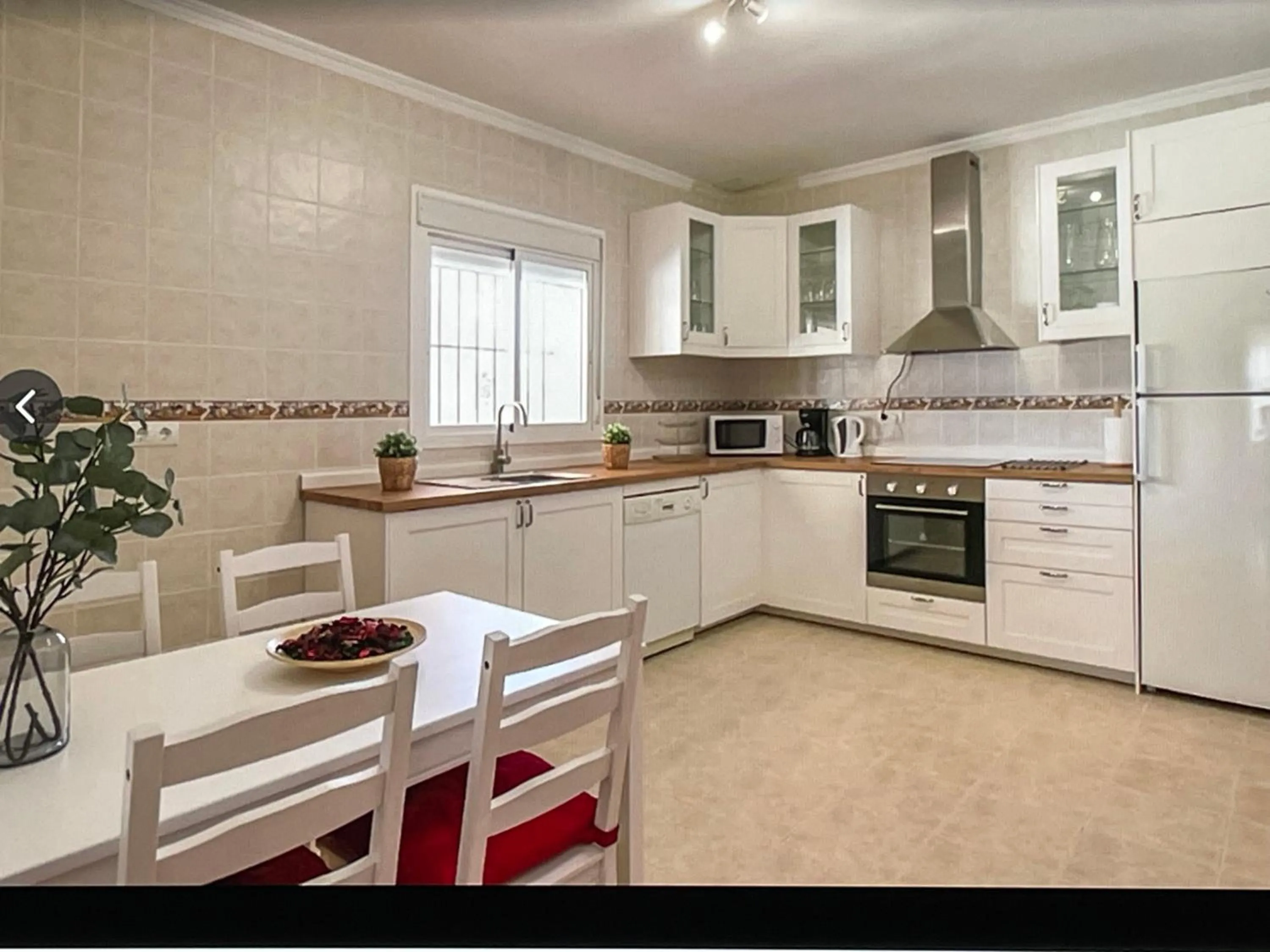 Kitchen or kitchenette in Villa Casa Rural Ballesteros