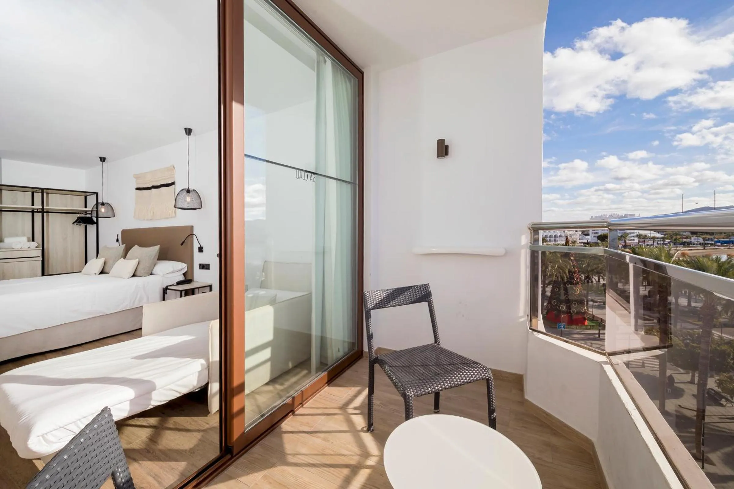 Balcony/Terrace, Bed in Hotel Sa Clau by Mambo