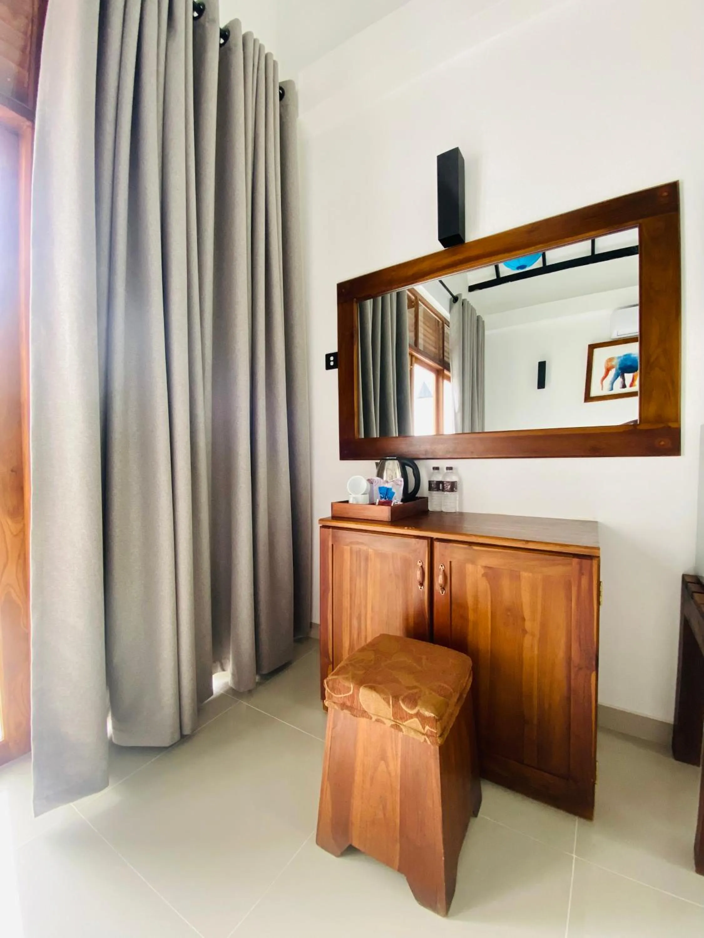 Property building in Hotel Athgira