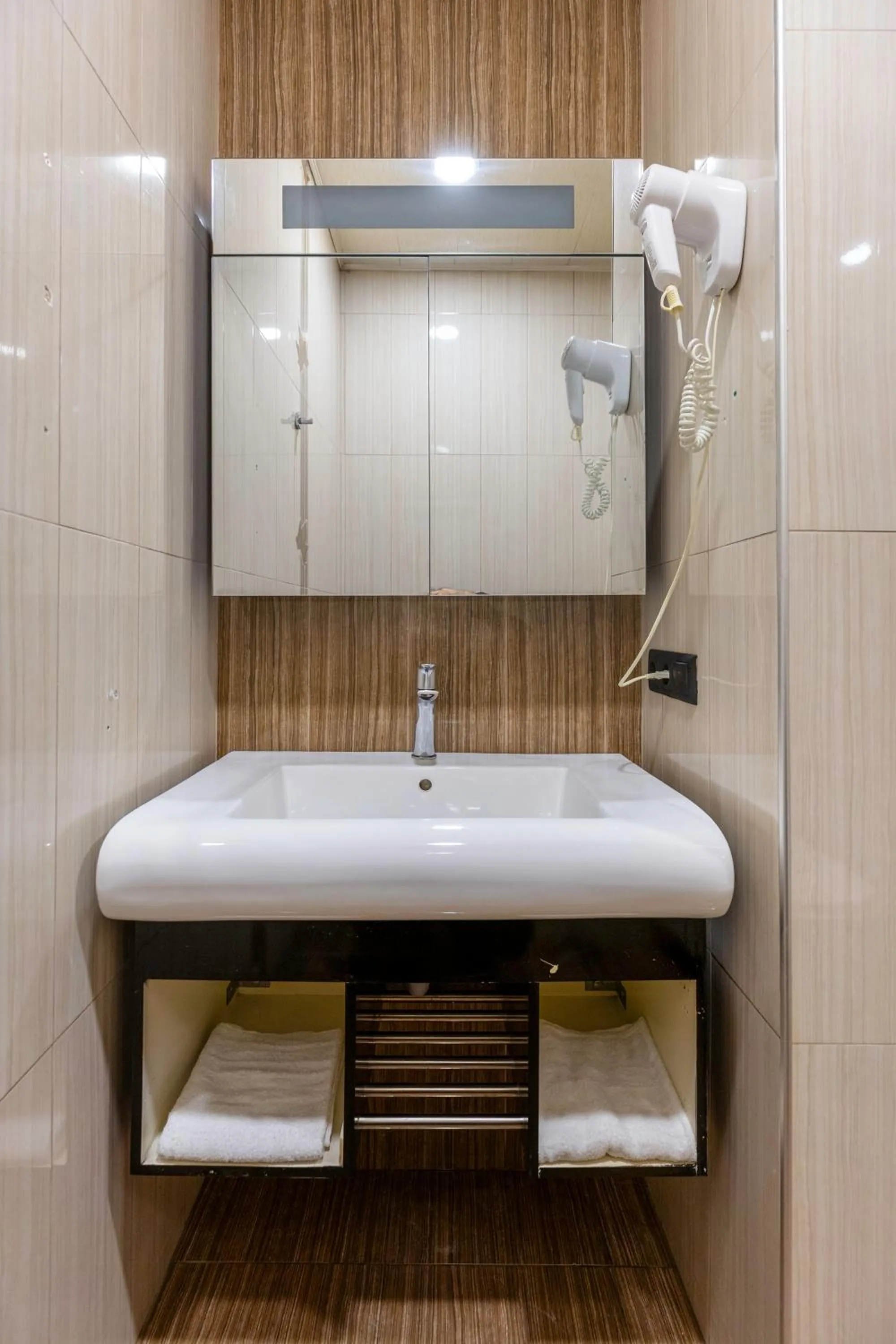 Bathroom in Acord Hotel & Balcony