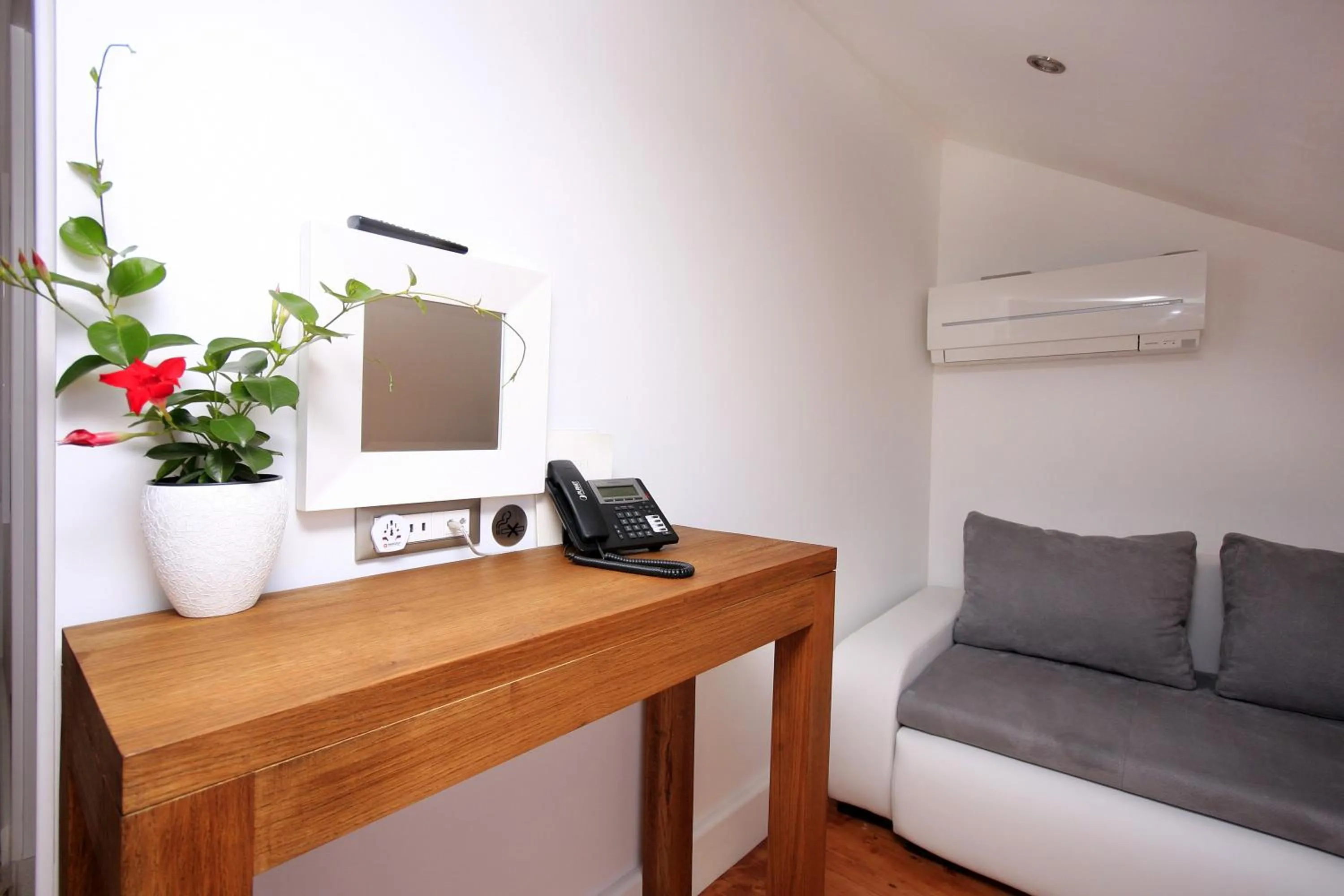 Decorative detail in San Teodoro