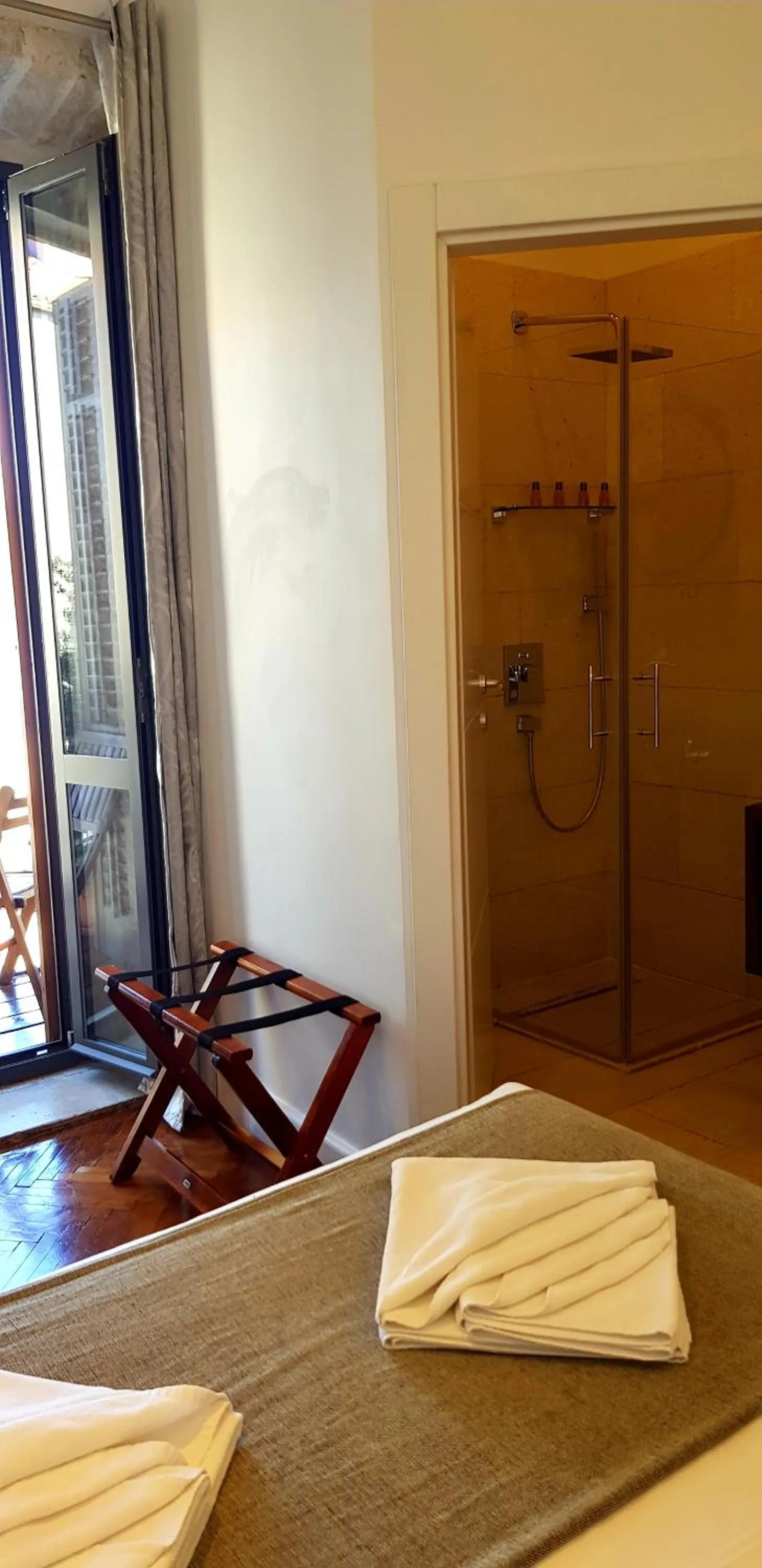 Bathroom in San Teodoro