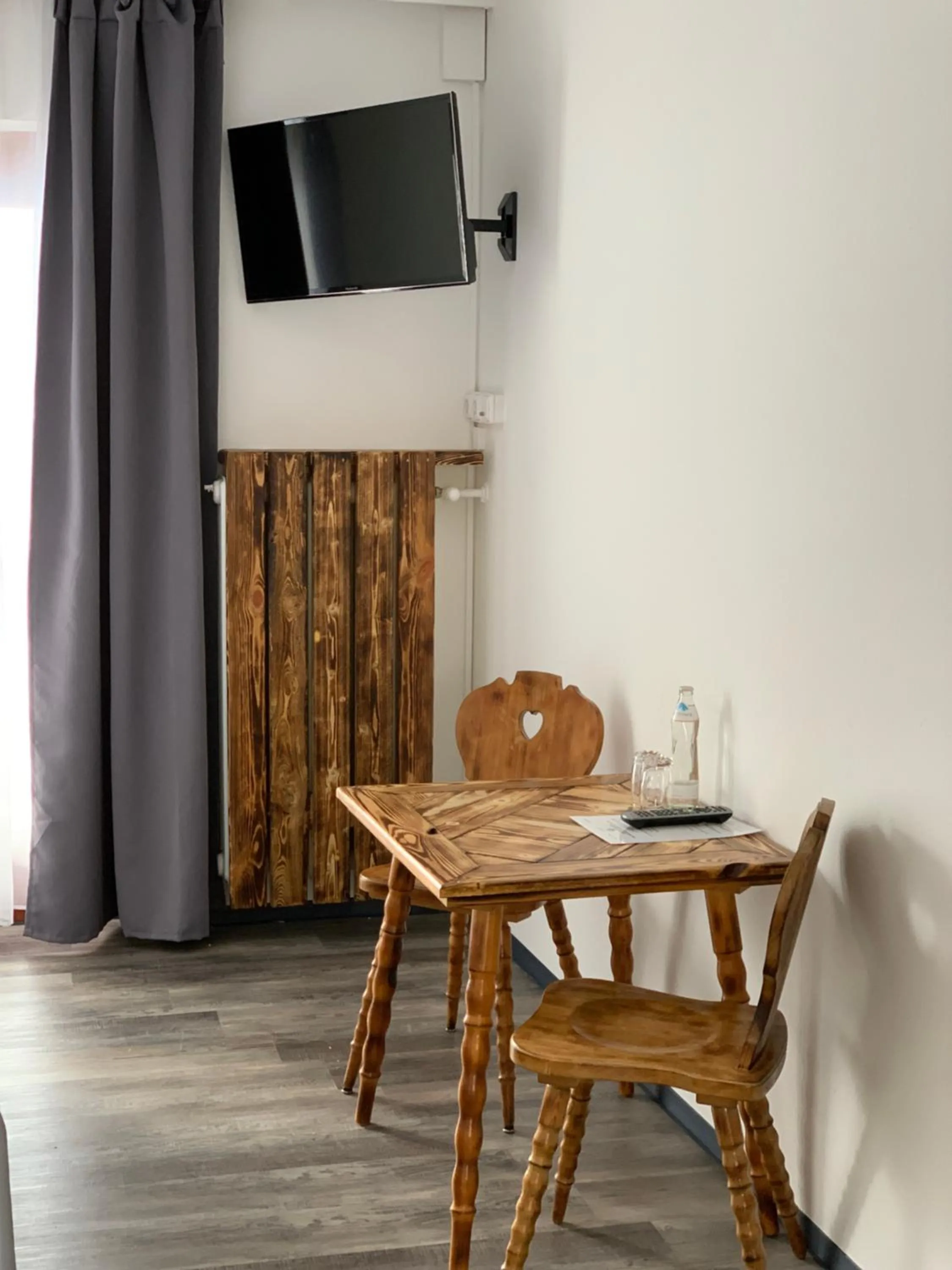 Photo of the whole room in La Irmania Pension