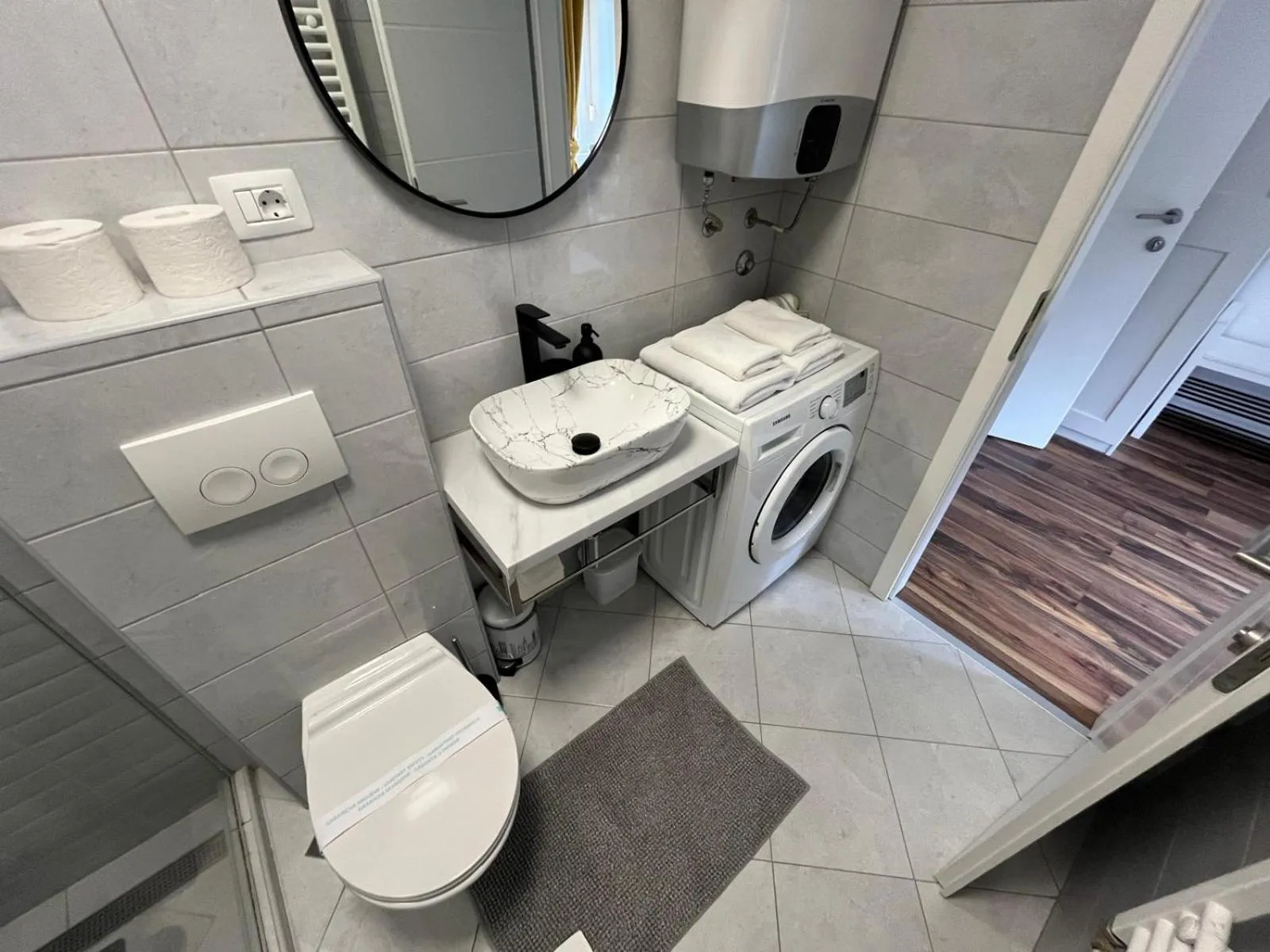 Bathroom in Eva Luxury Rooms & Apartments