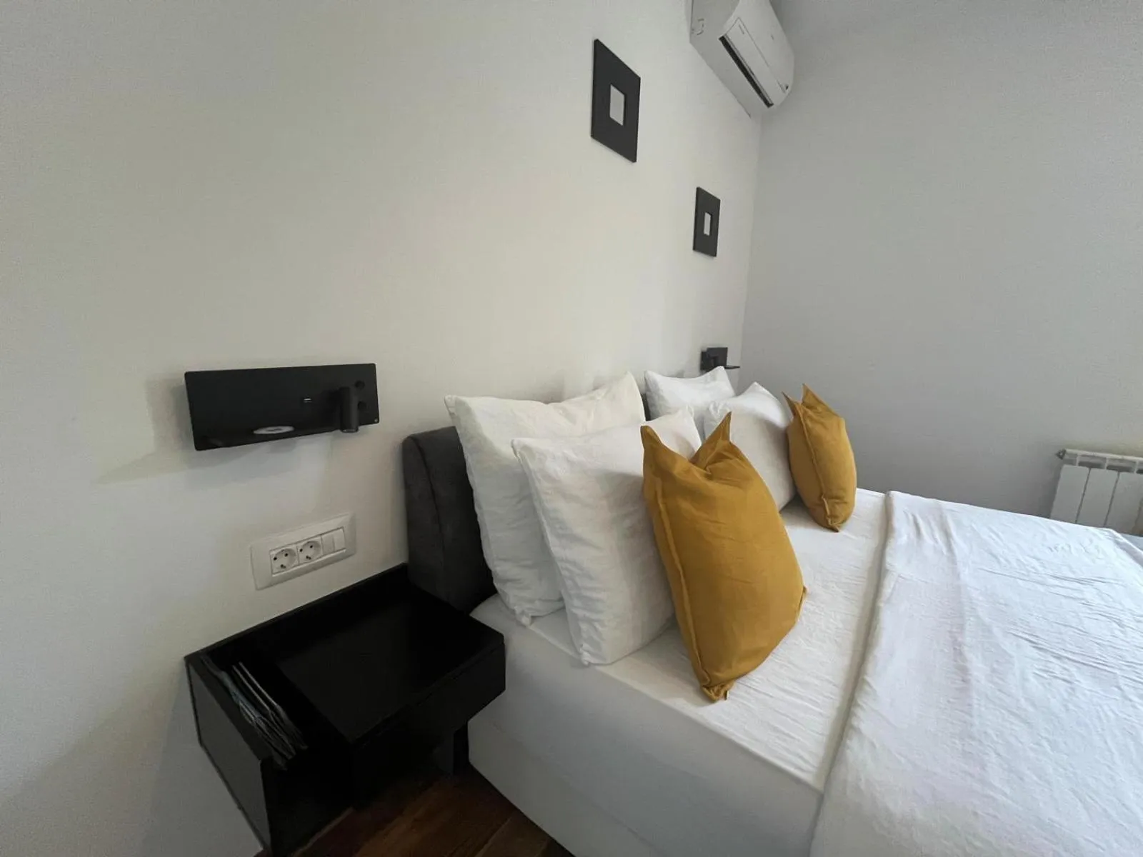 Bedroom, Bed in Eva Luxury Rooms & Apartments