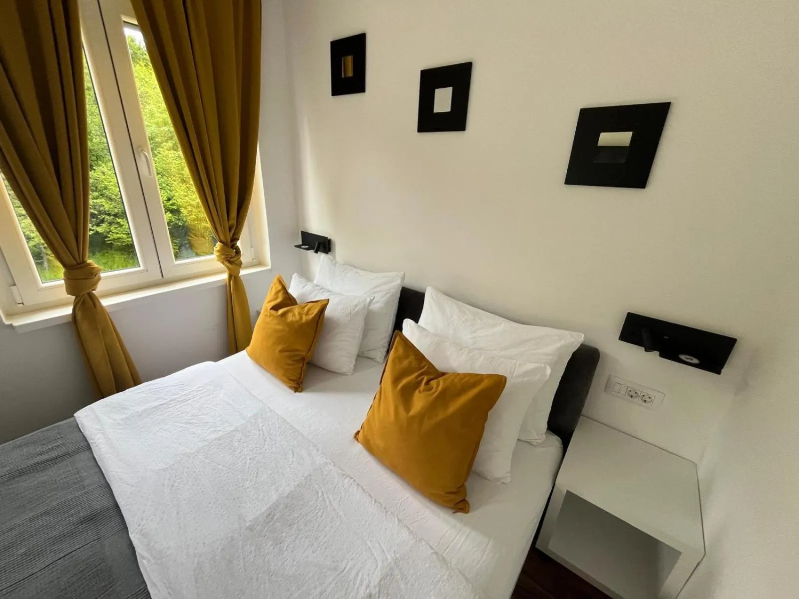 Bedroom, Bed in Eva Luxury Rooms & Apartments