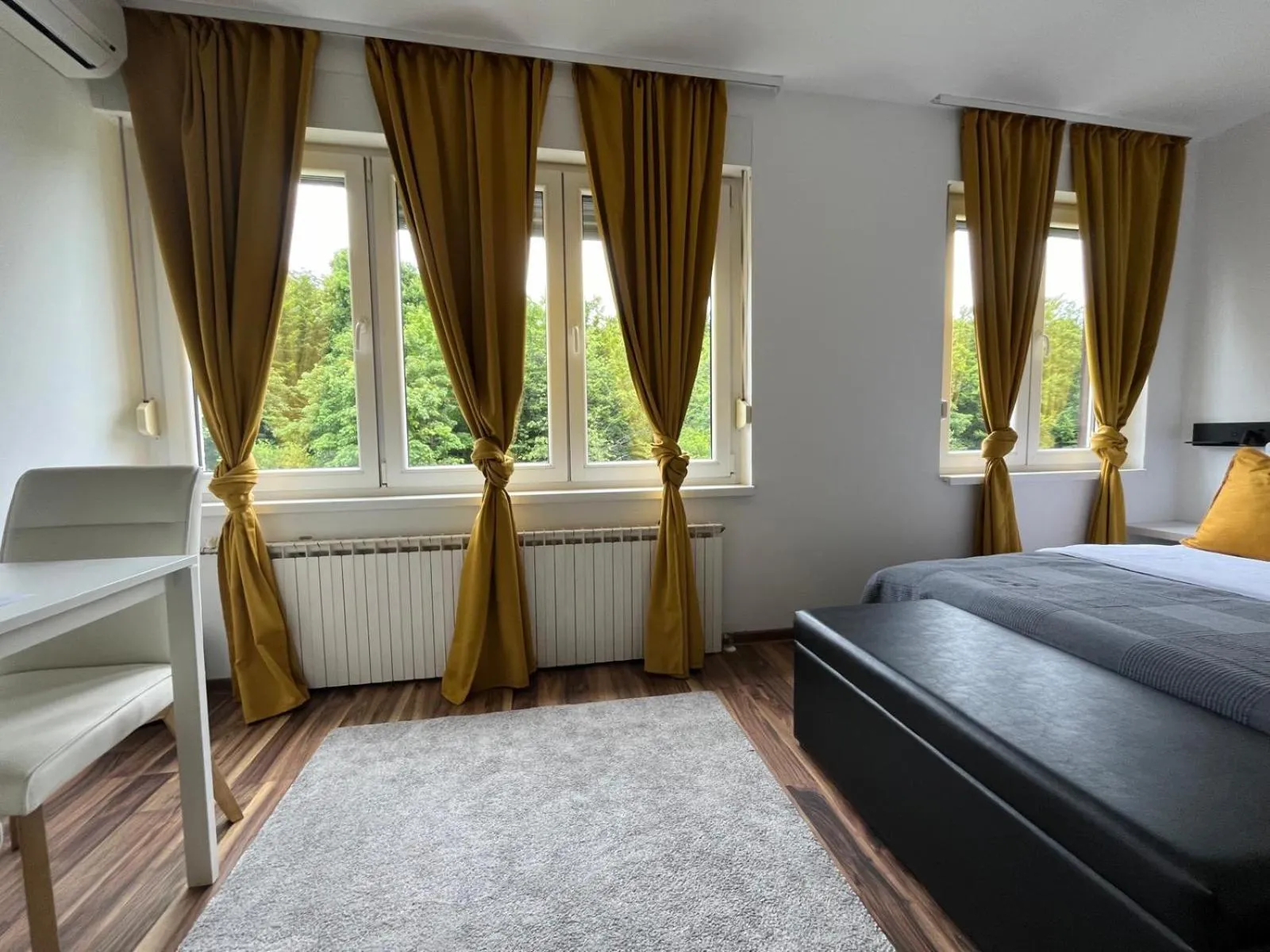 Bedroom, Bed in Eva Luxury Rooms & Apartments