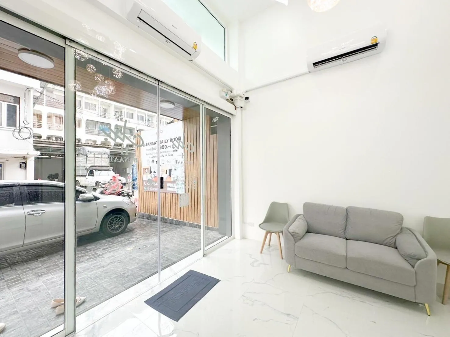 Seating area in H-Banaat Hotel