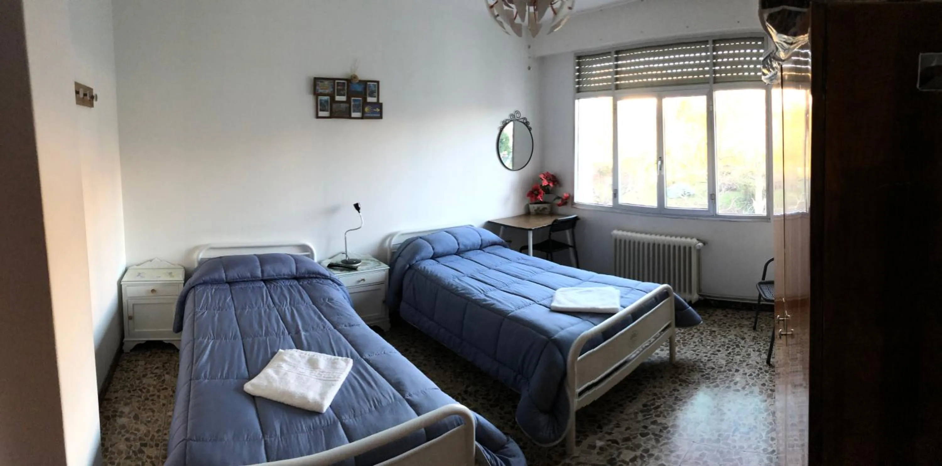 Photo of the whole room, Bed in Hostal Costa Azul