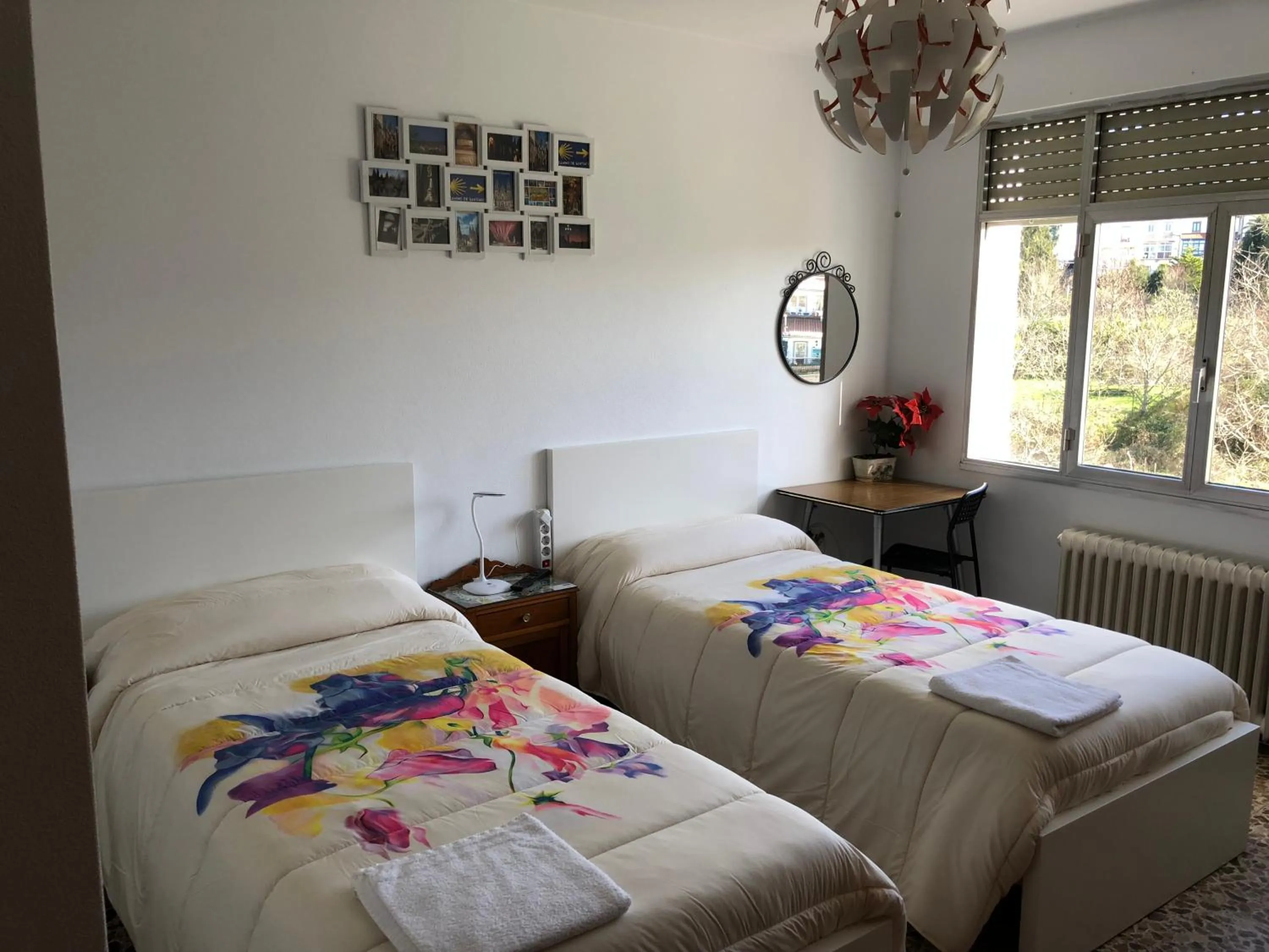 Decorative detail, Bed in Hostal Costa Azul
