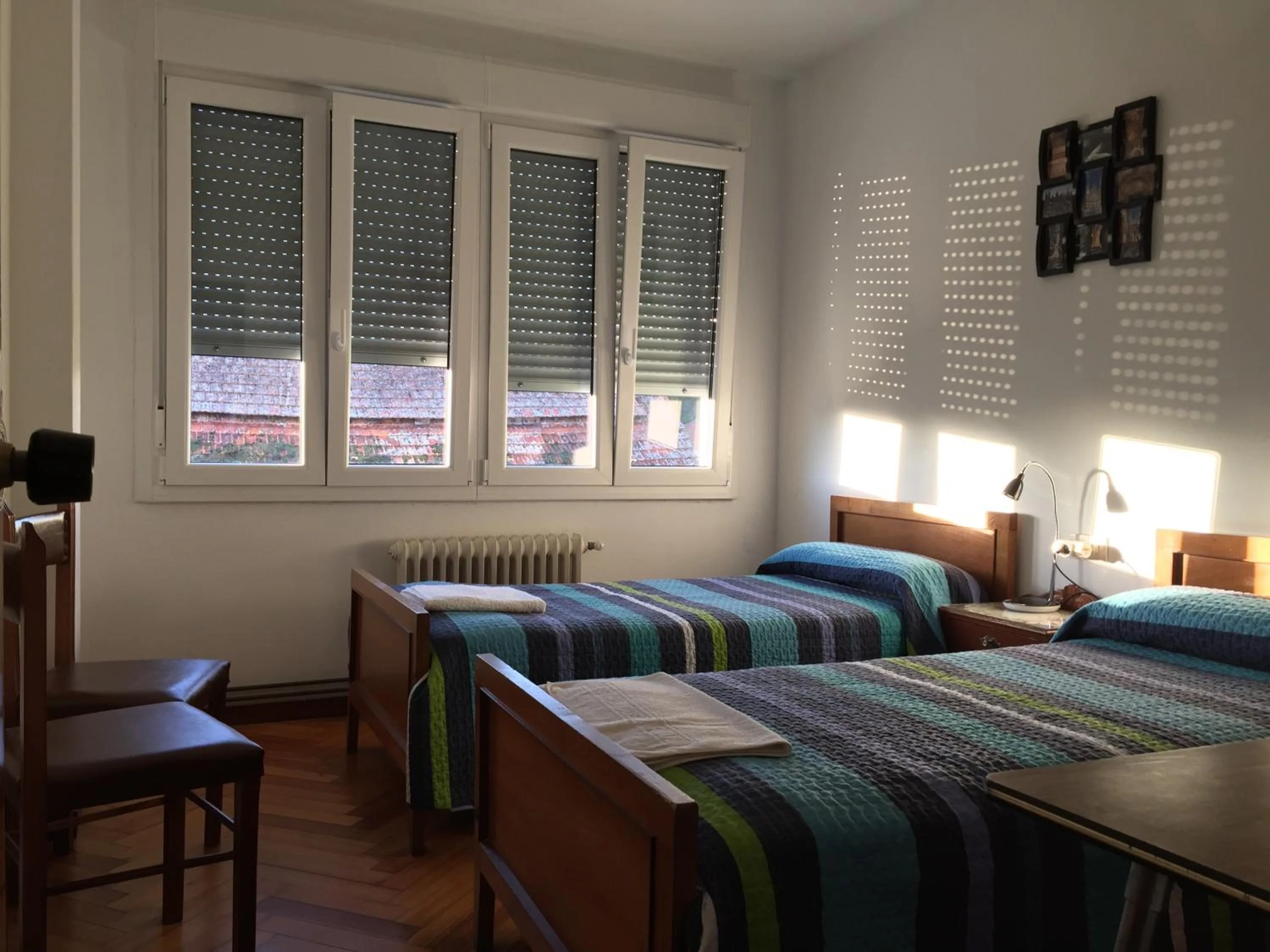Decorative detail, Bed in Hostal Costa Azul