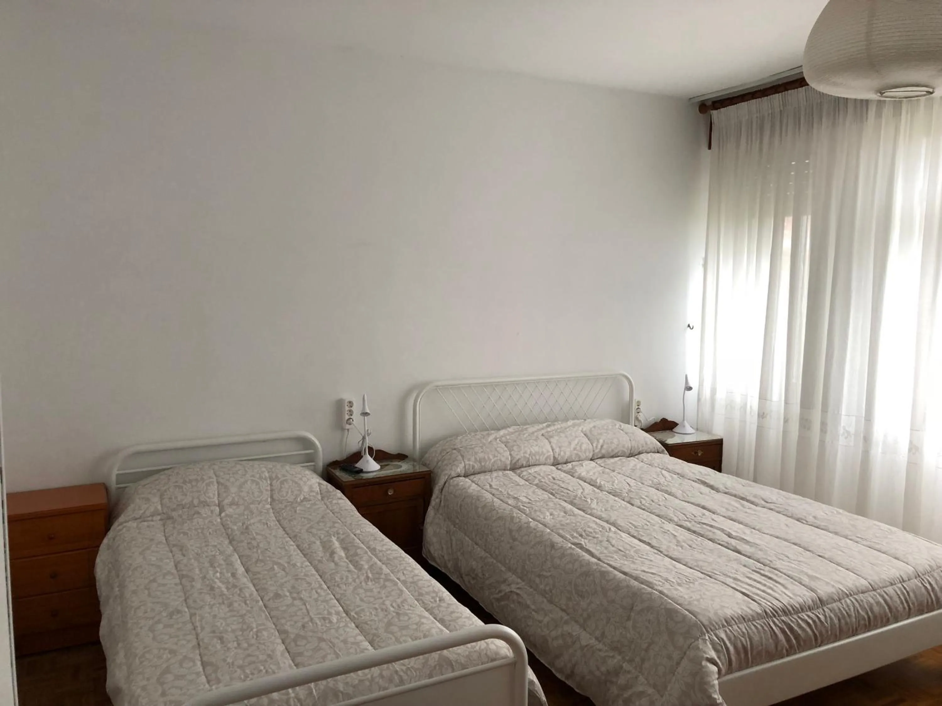 Photo of the whole room, Bed in Hostal Costa Azul