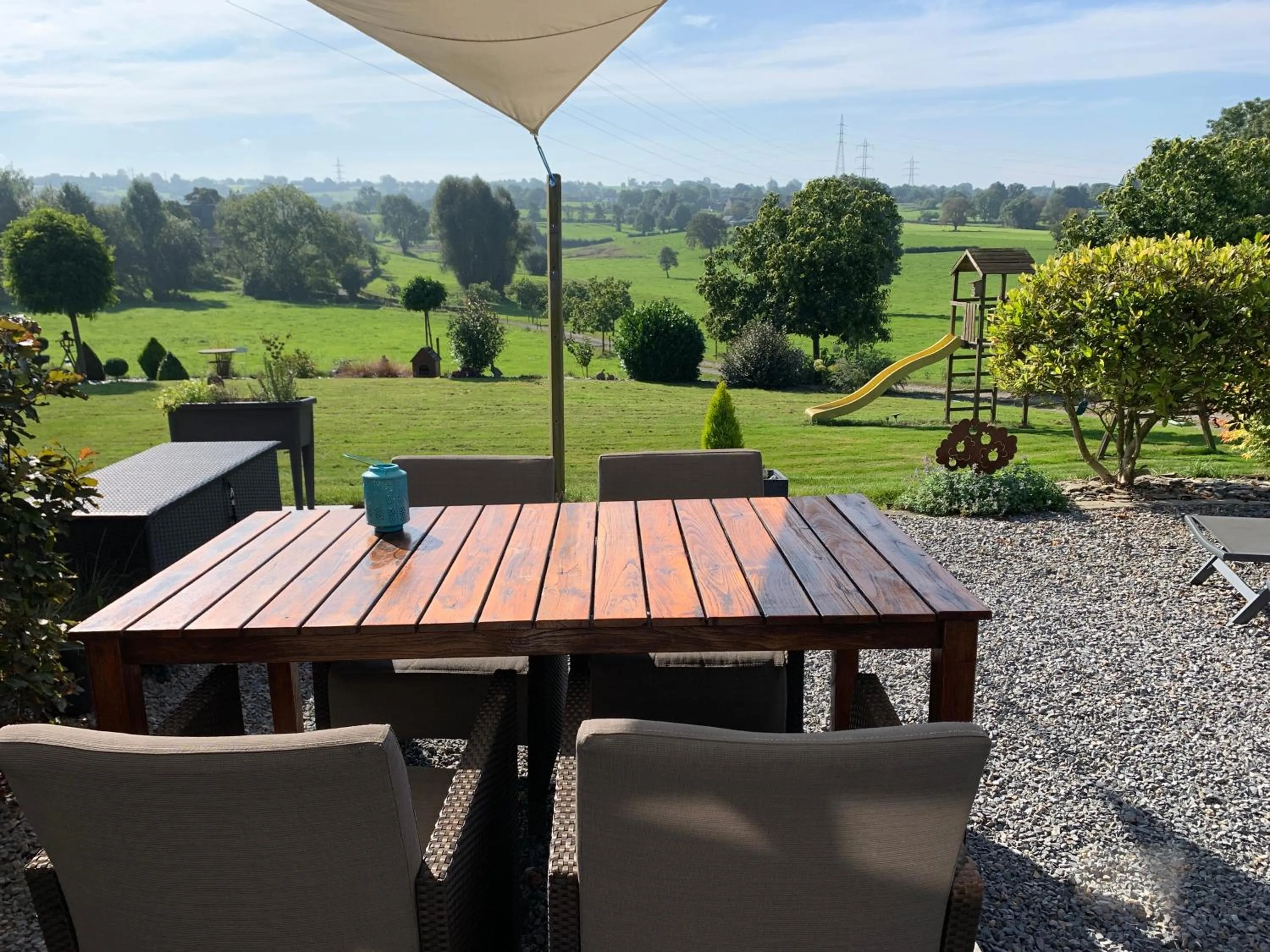 Balcony/Terrace in Country house Au Ballet des Hirondelles