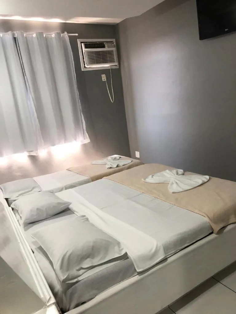 Bed in Hotel Avenida