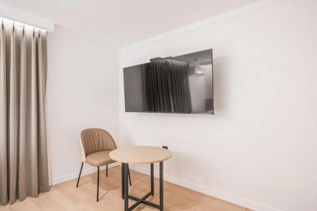 Brown Dot Hotel South Gumi