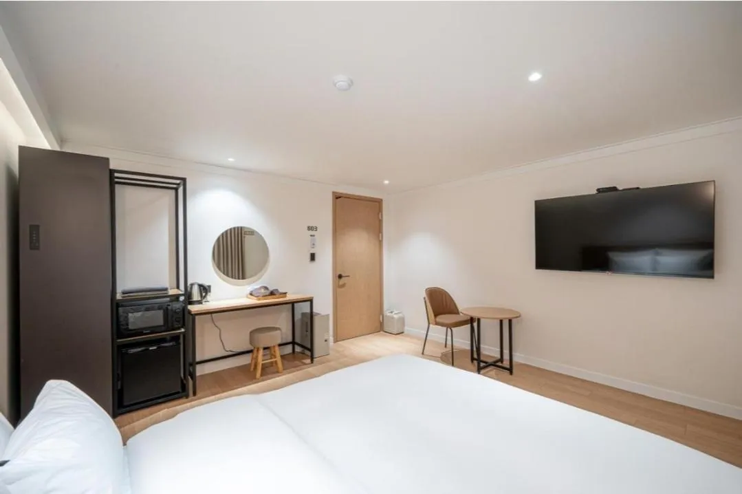 Bed in Brown Dot Hotel South Gumi