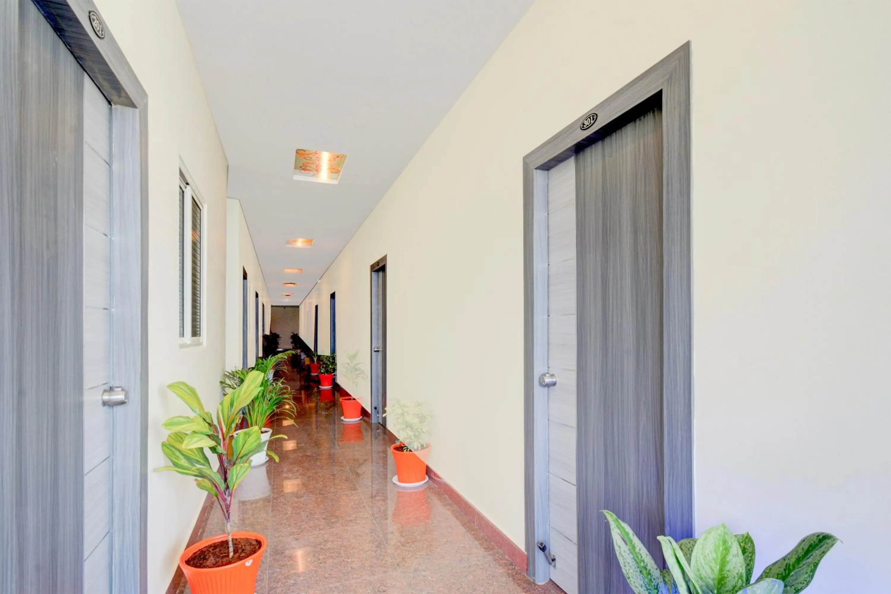 Lobby or reception in Hotel O SRINIVASA RESIDENCY