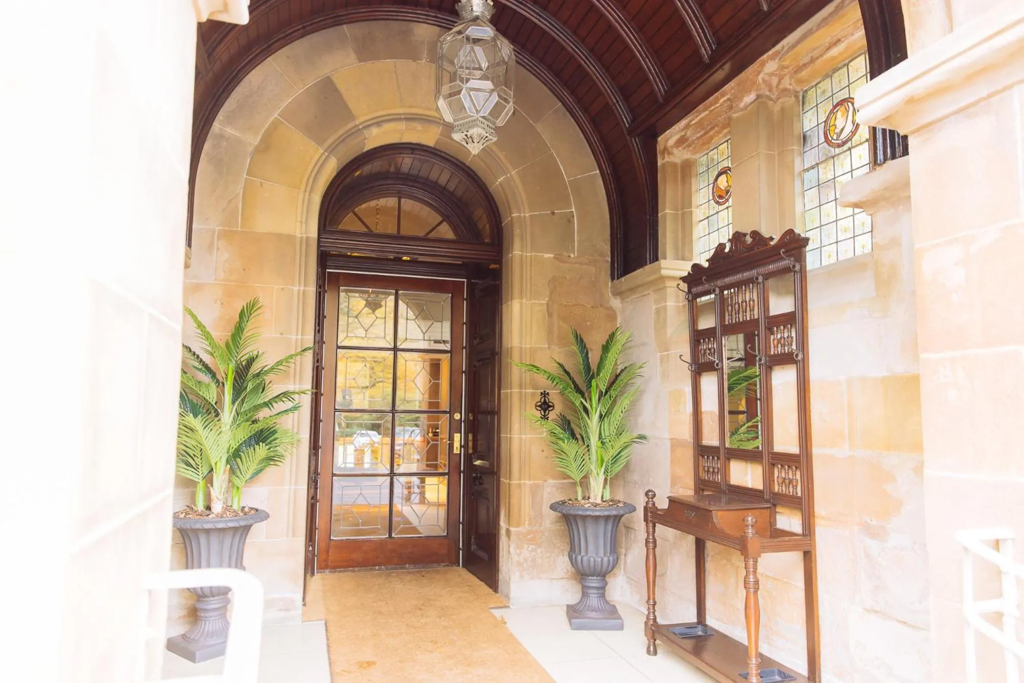 Facade/entrance in Cornhill Castle