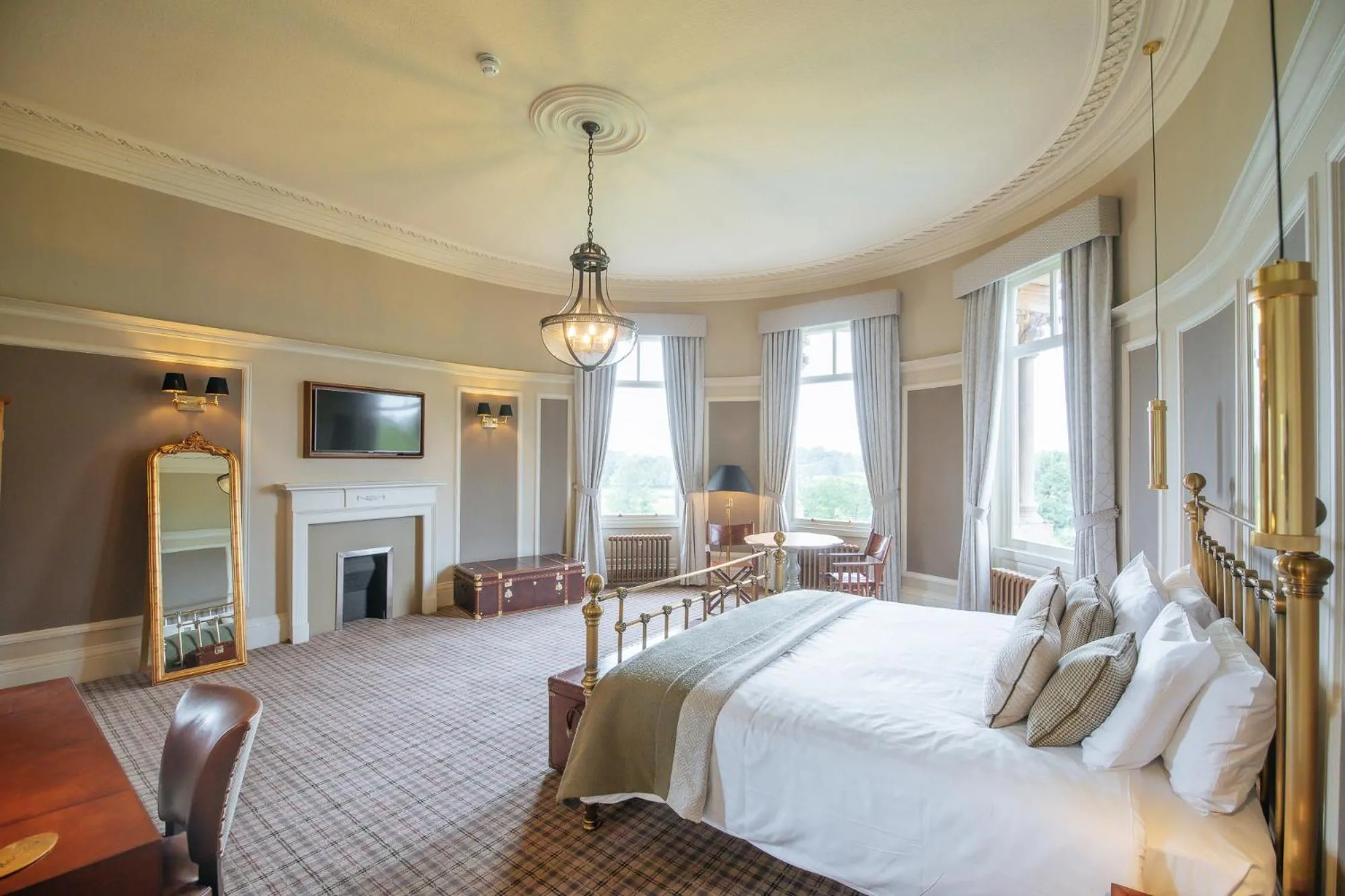 Bedroom, Bed in Cornhill Castle