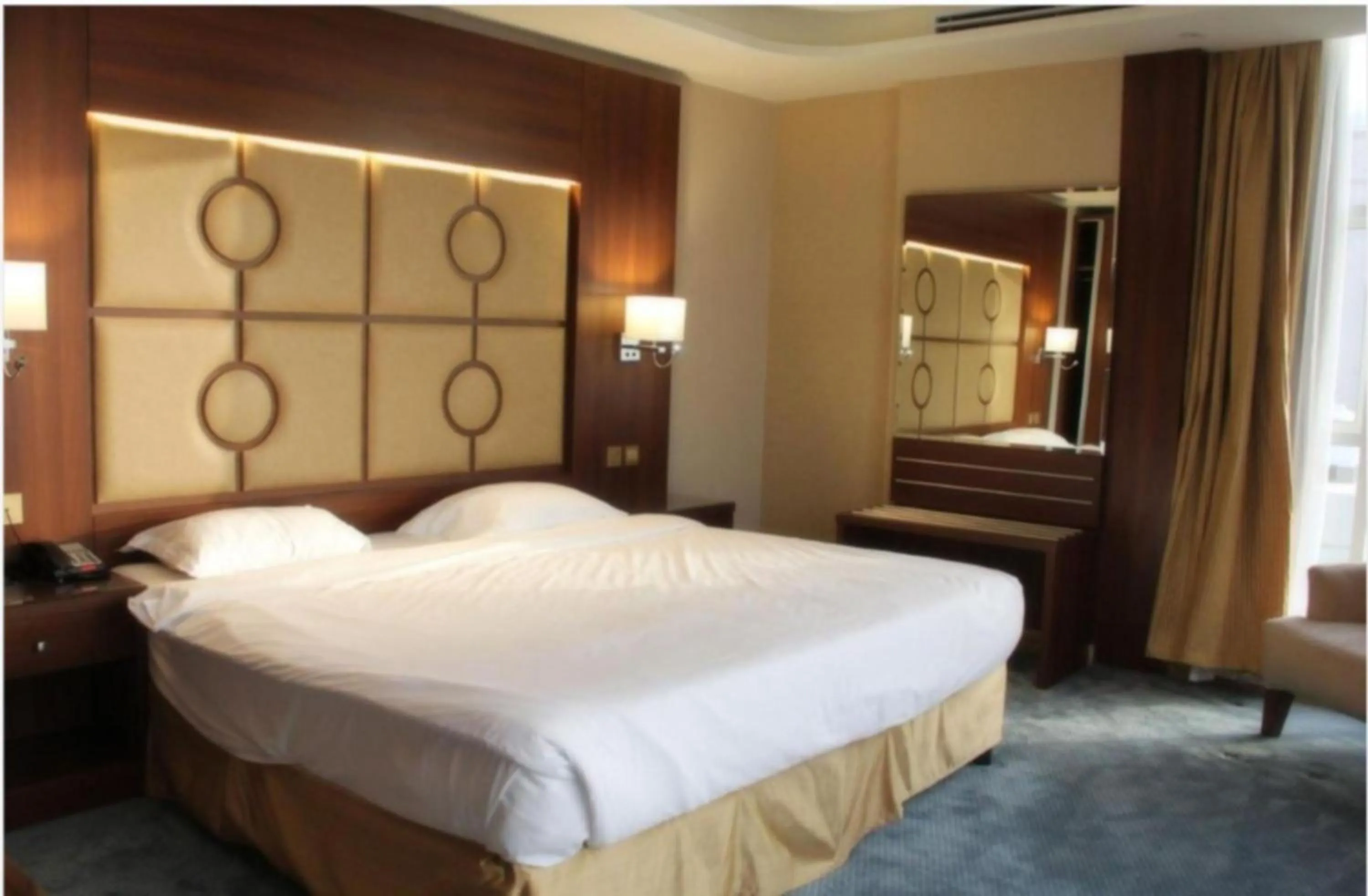 Bed in Sunday Harbour Gateway Jeddah Beach Hotel