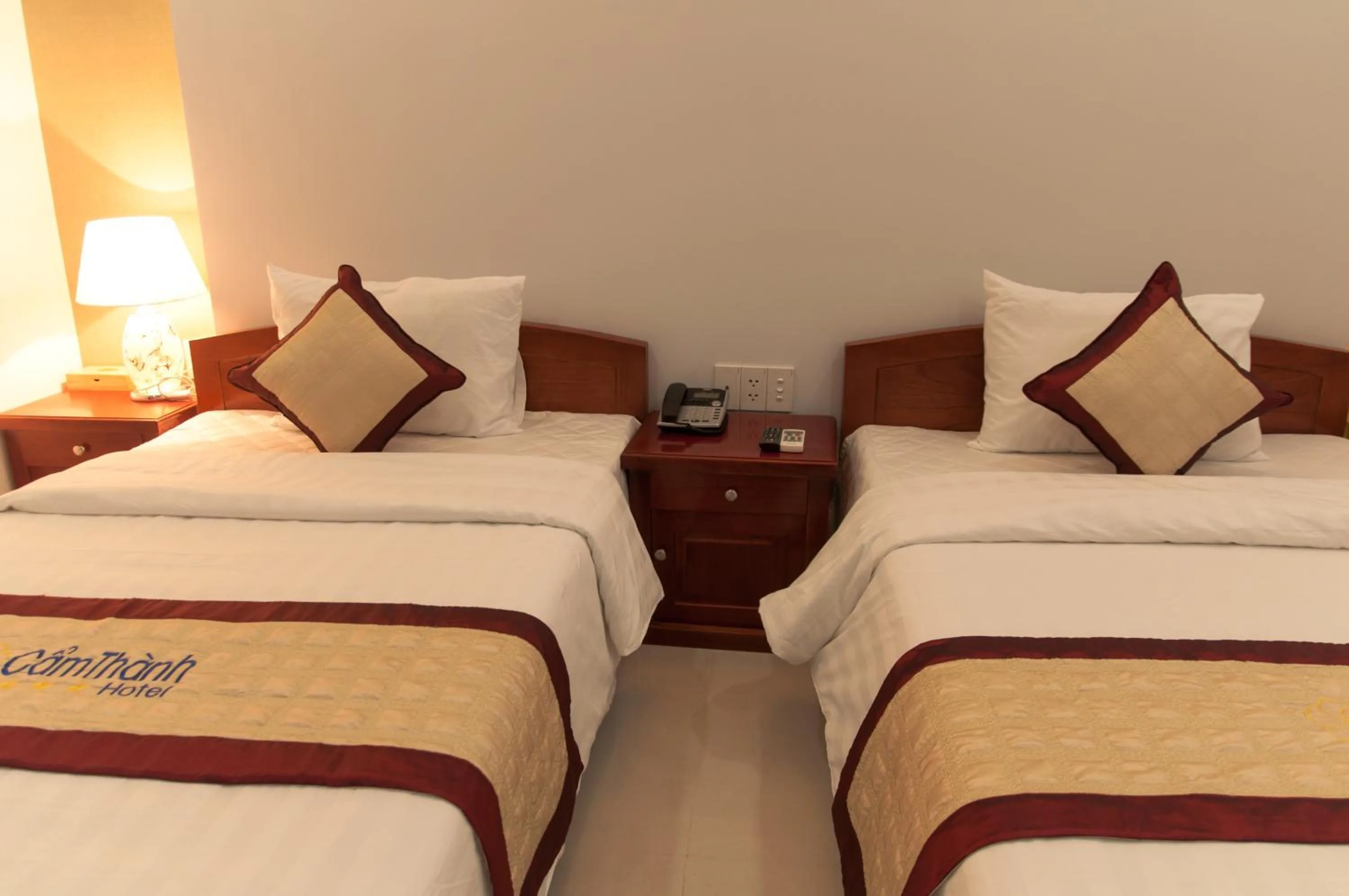 Bedroom, Bed in Cam Thanh Hotel